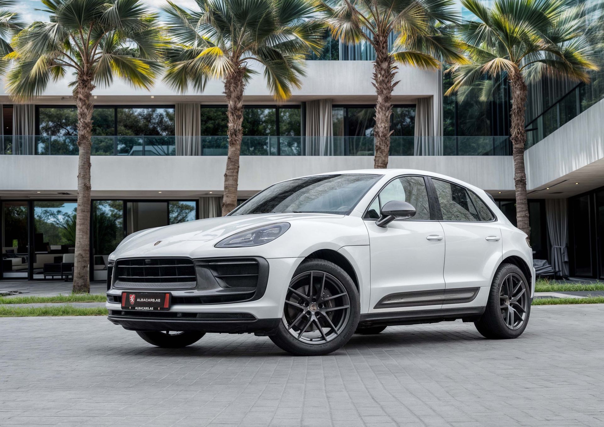 2022 Porsche Macan
