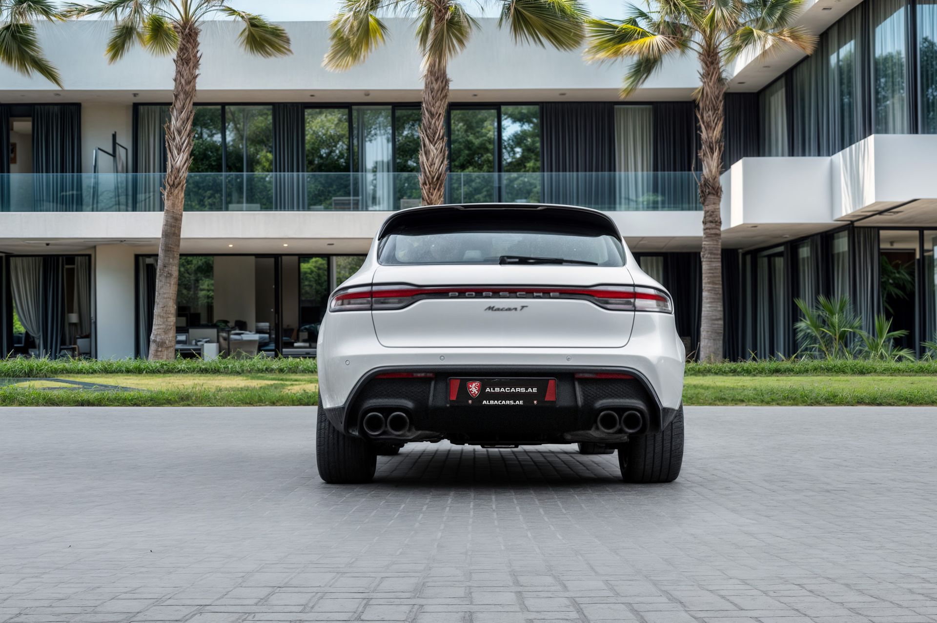 2022 Porsche Macan photo 5