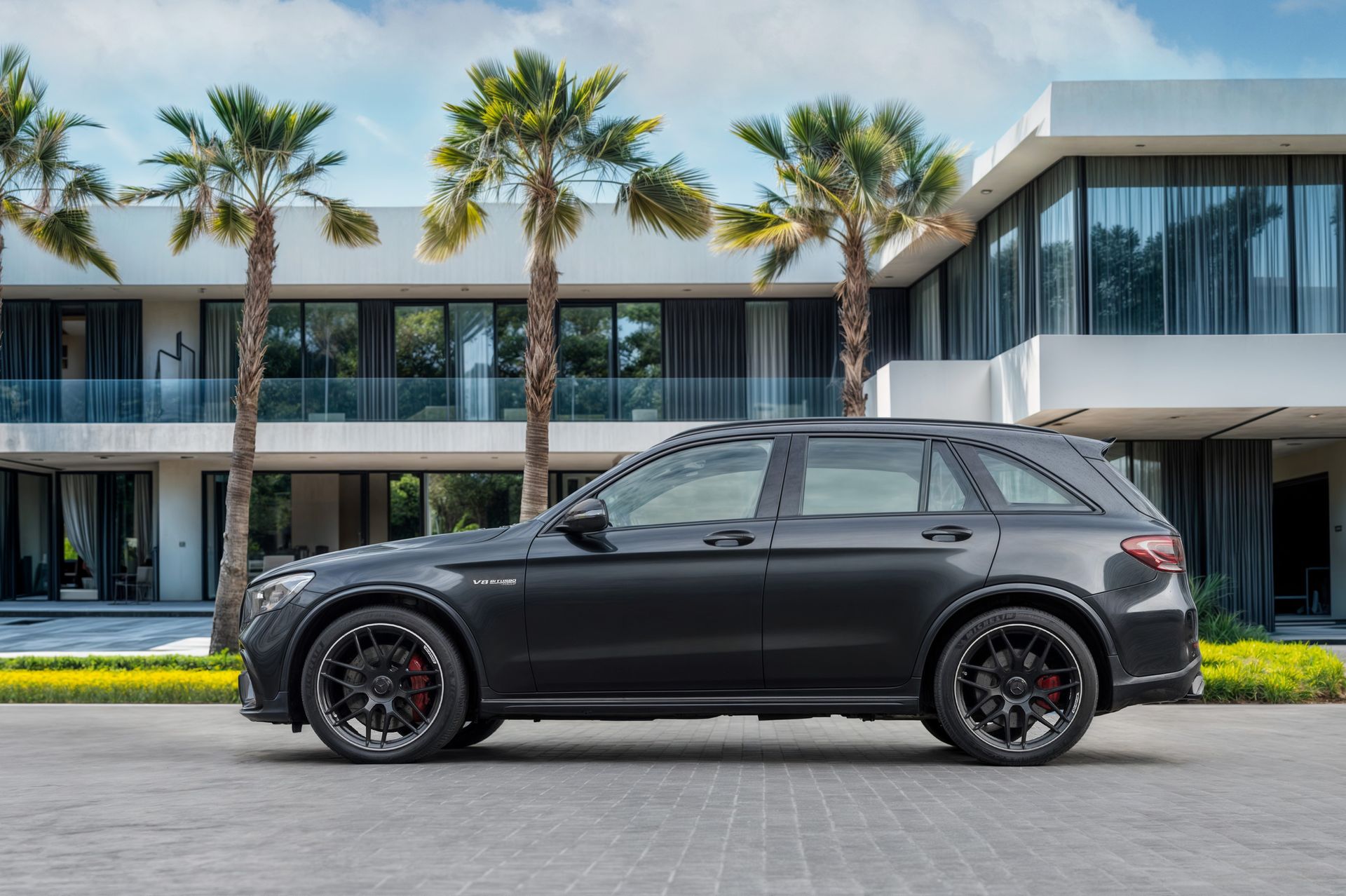 2020 Mercedes-Benz GLC photo 2