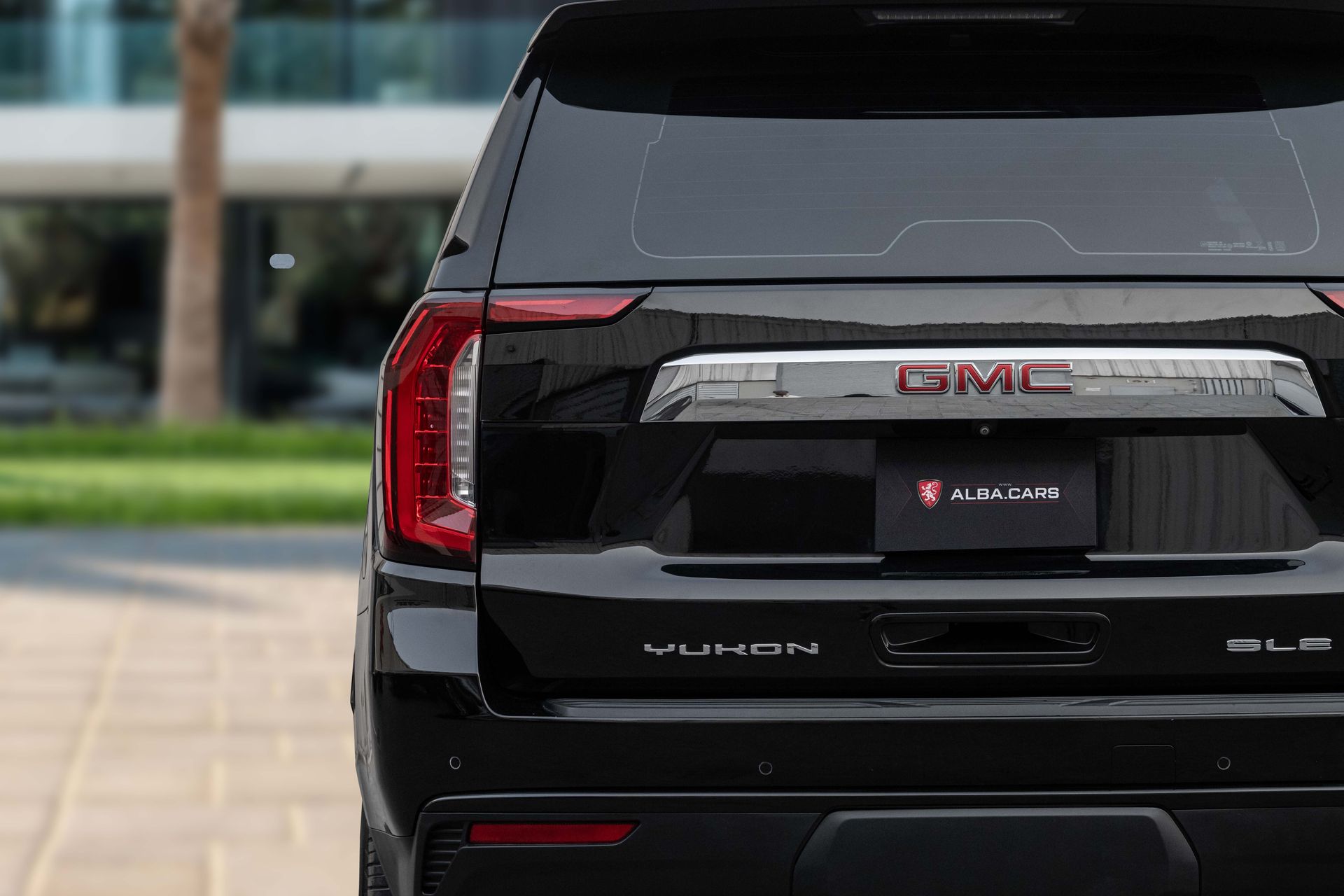 2021 GMC Yukon photo 3