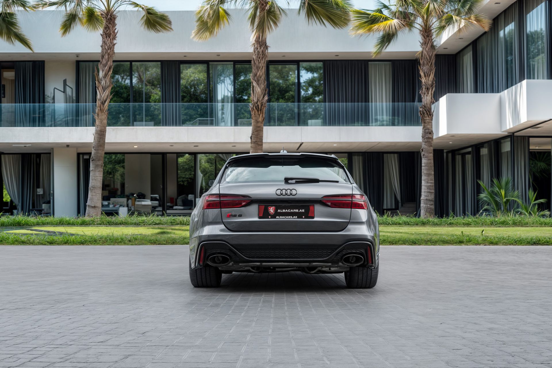 2025 Audi RS6 photo 5