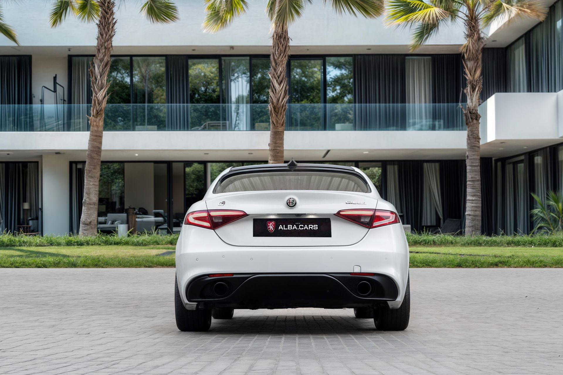 2023 Alfa Romeo Giulia photo 5