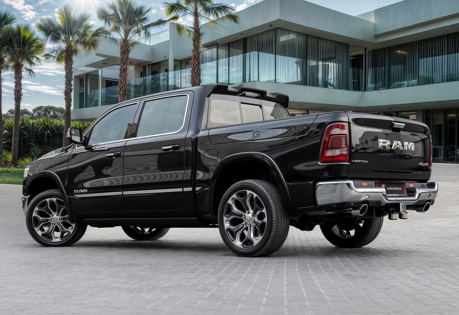 2021 Ram 1500 photo 3