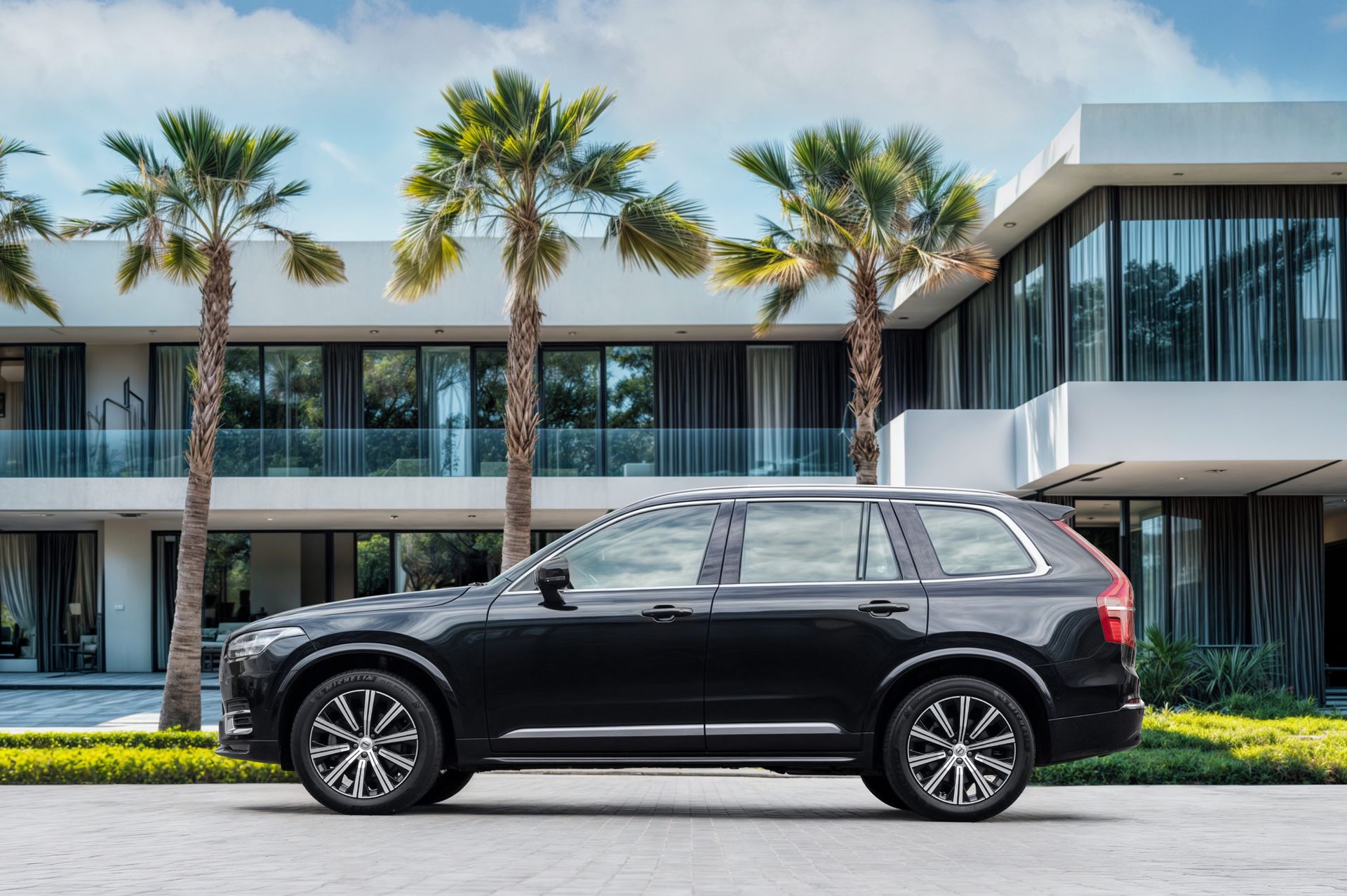 2024 Volvo XC90 photo 2