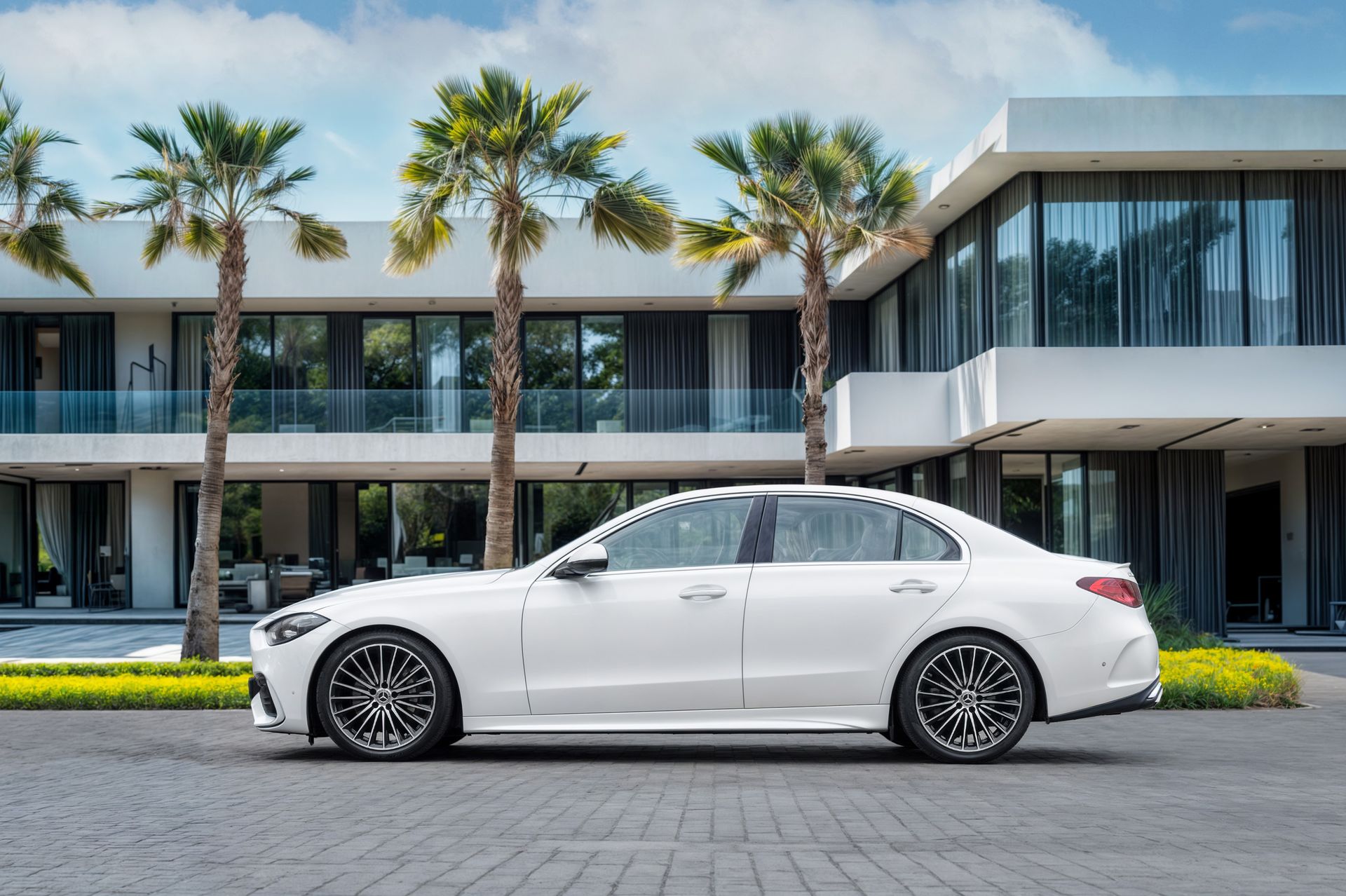 2025 Mercedes-Benz C-Class photo 2