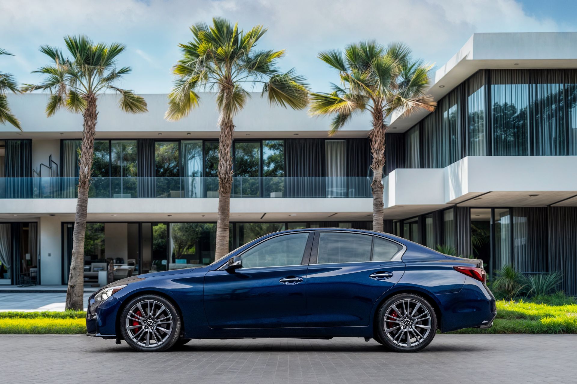 2023 Infiniti Q50 photo 2