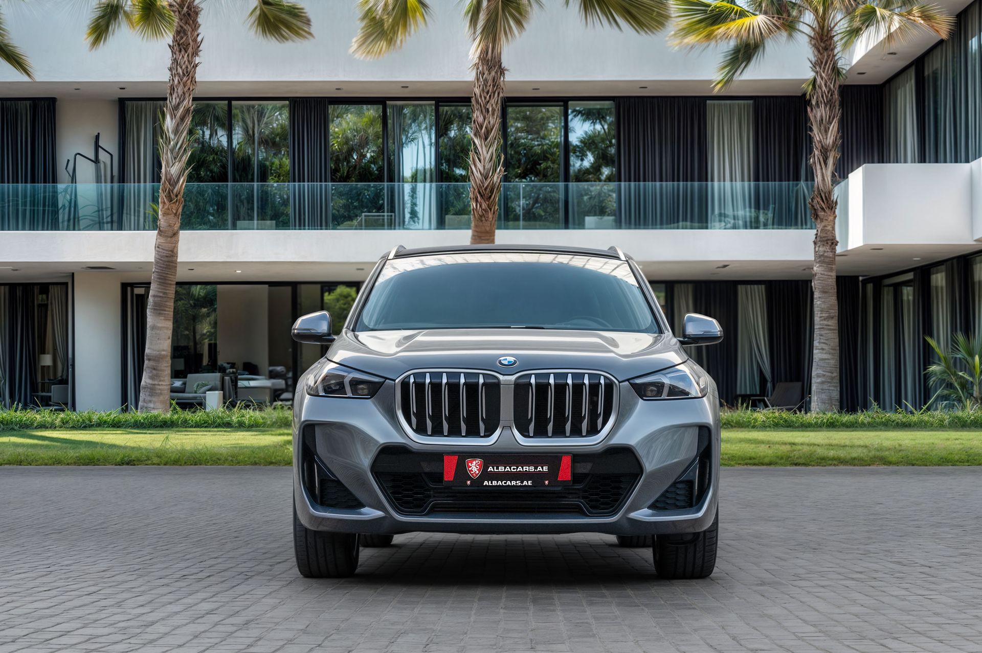 2024 BMW X1 photo 4