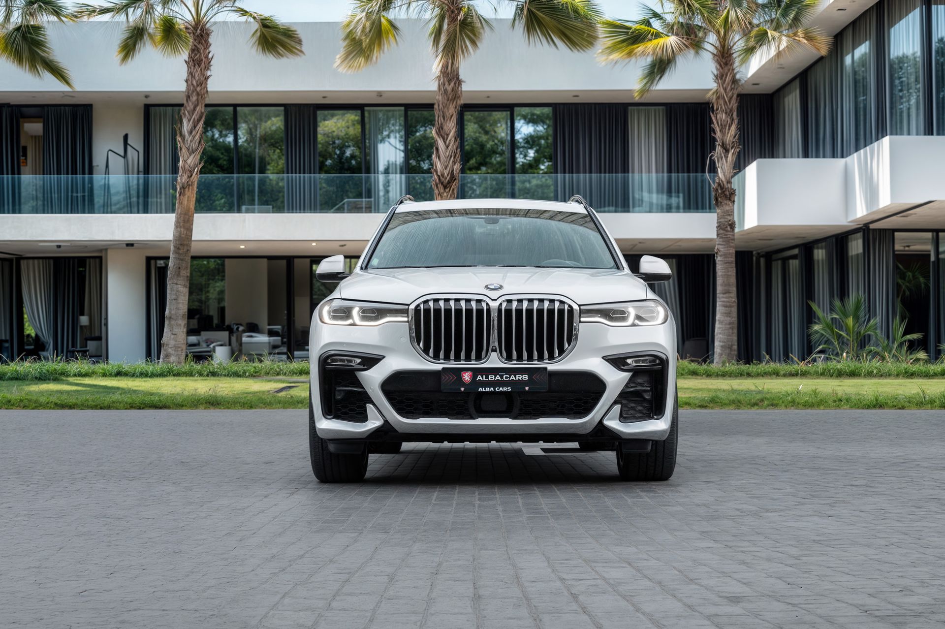 2022 BMW X7 photo 4