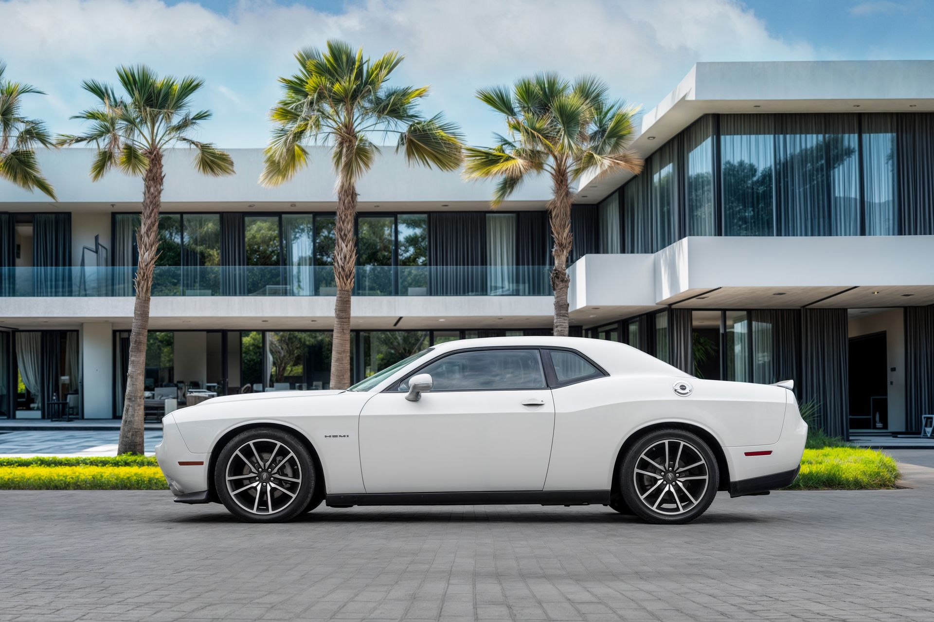 2022 Dodge Challenger photo 2