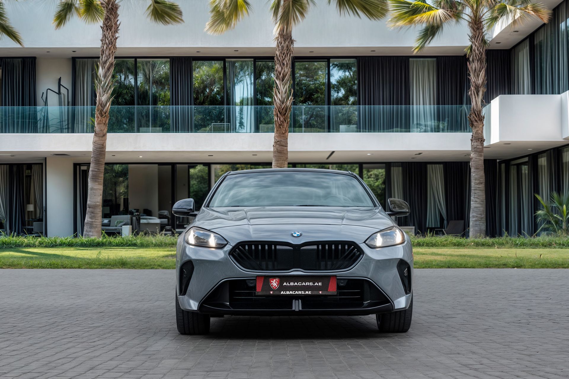 2025 BMW 2 Series photo 4