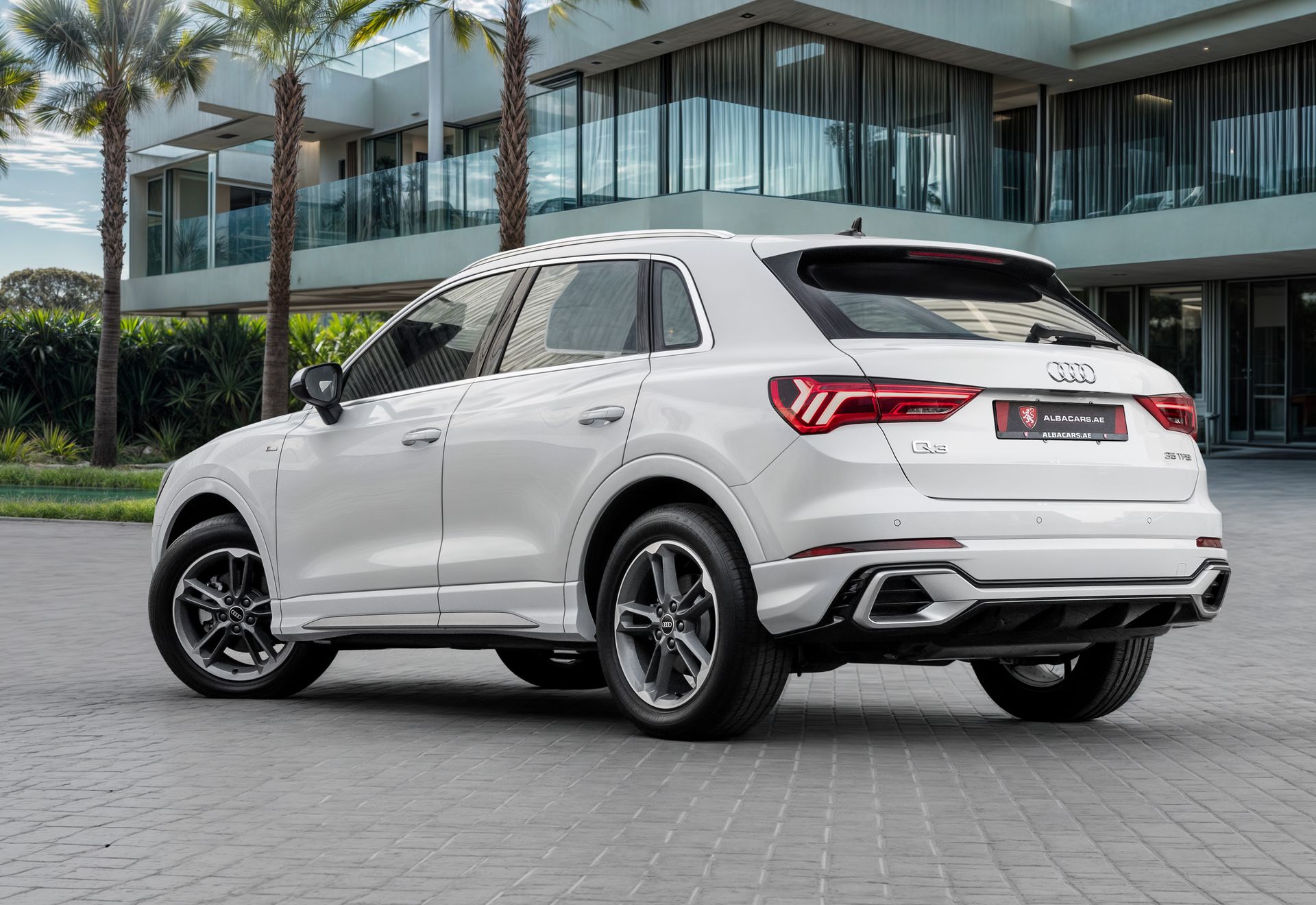 2024 Audi Q3 photo 3