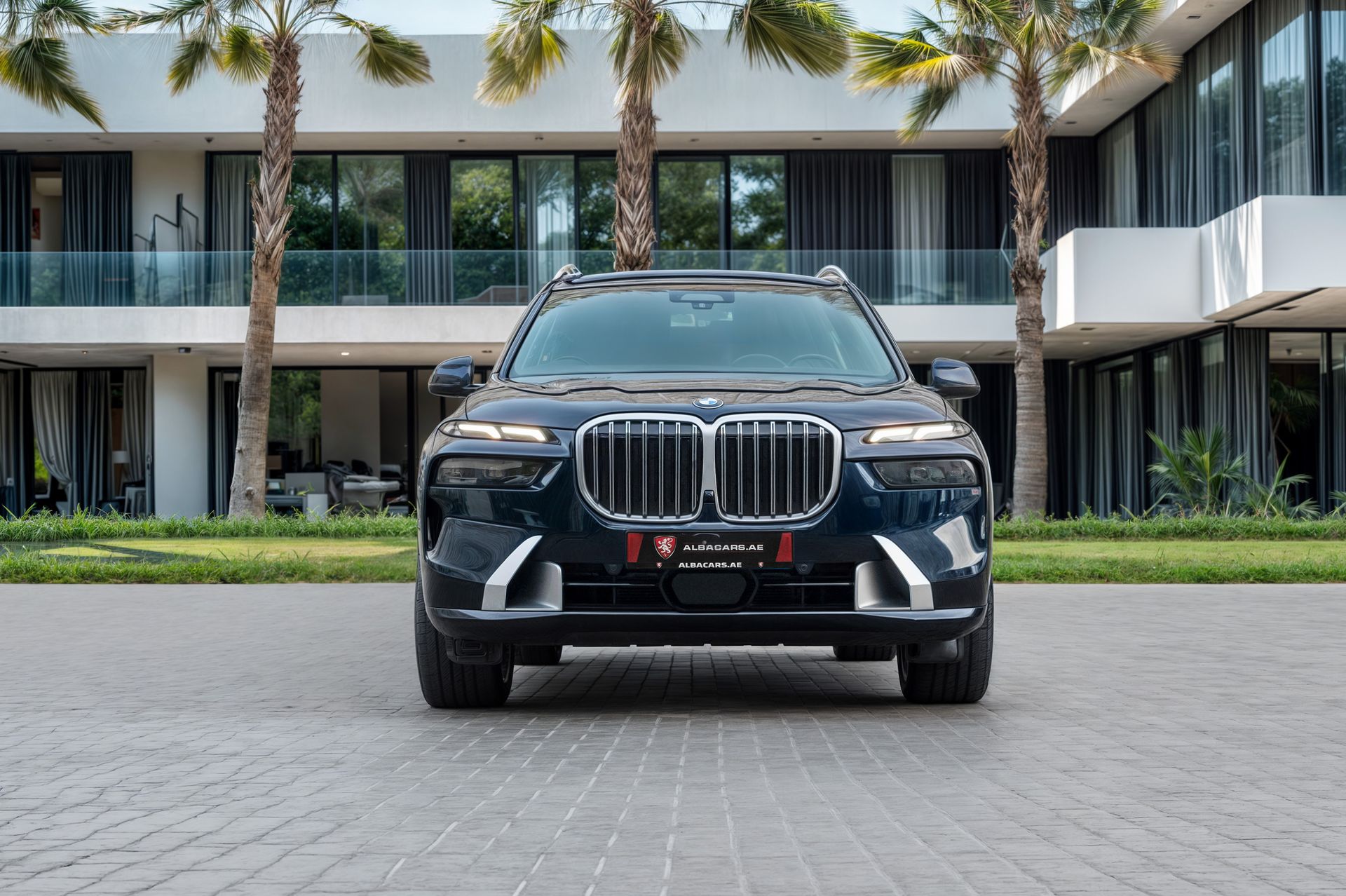 2023 BMW X7 photo 4