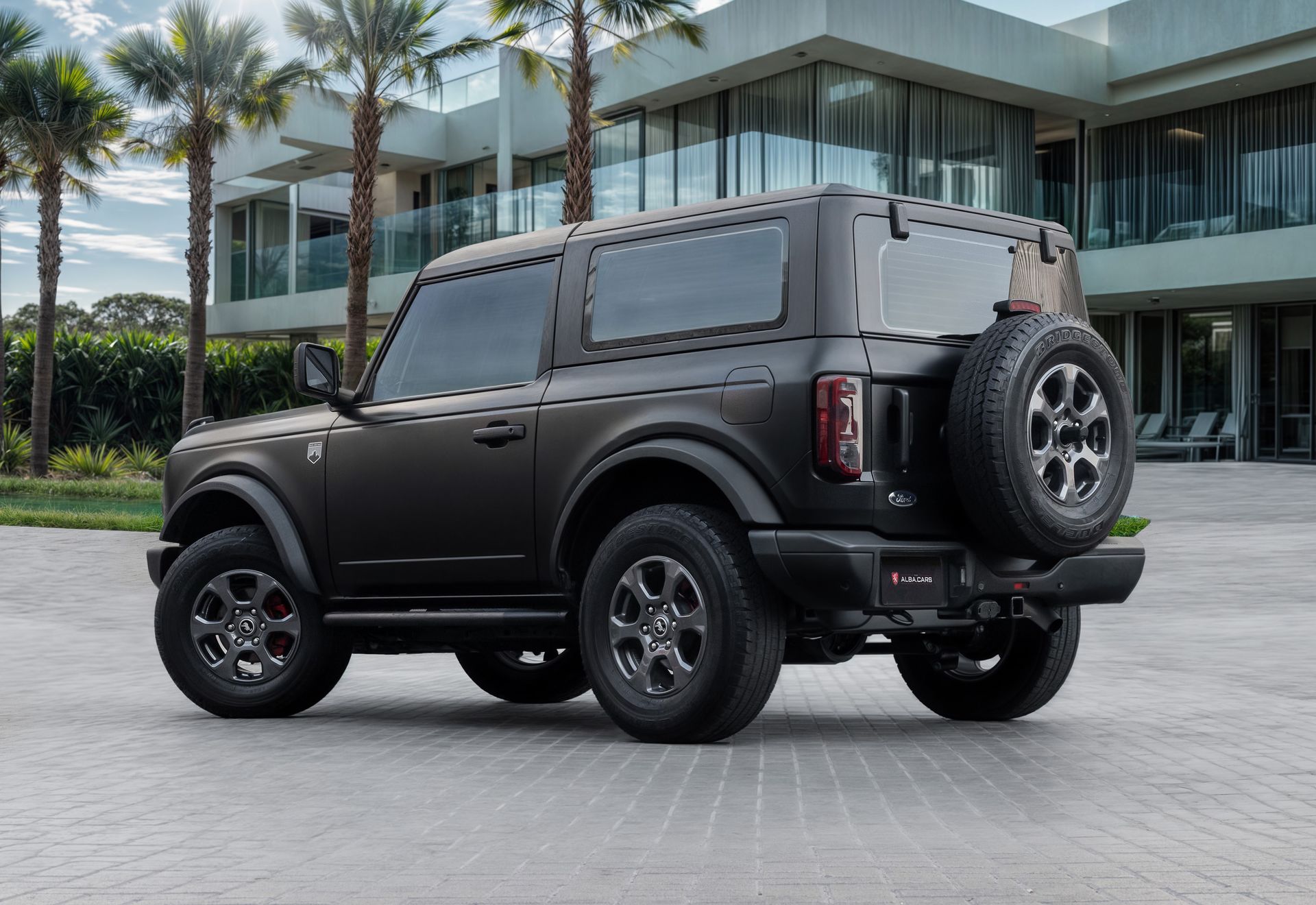 2025 Ford Bronco photo 3
