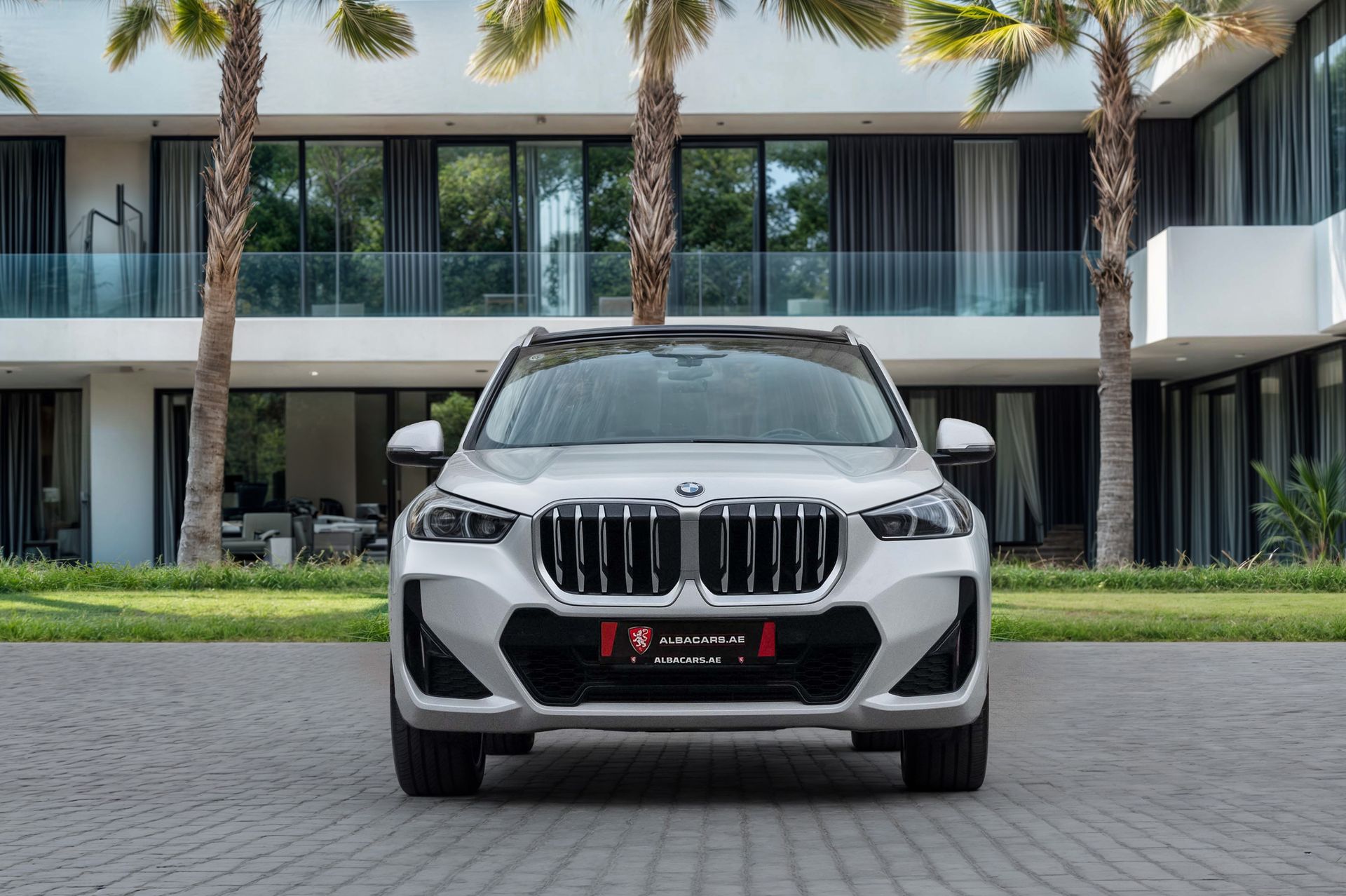 2024 BMW X1 photo 4