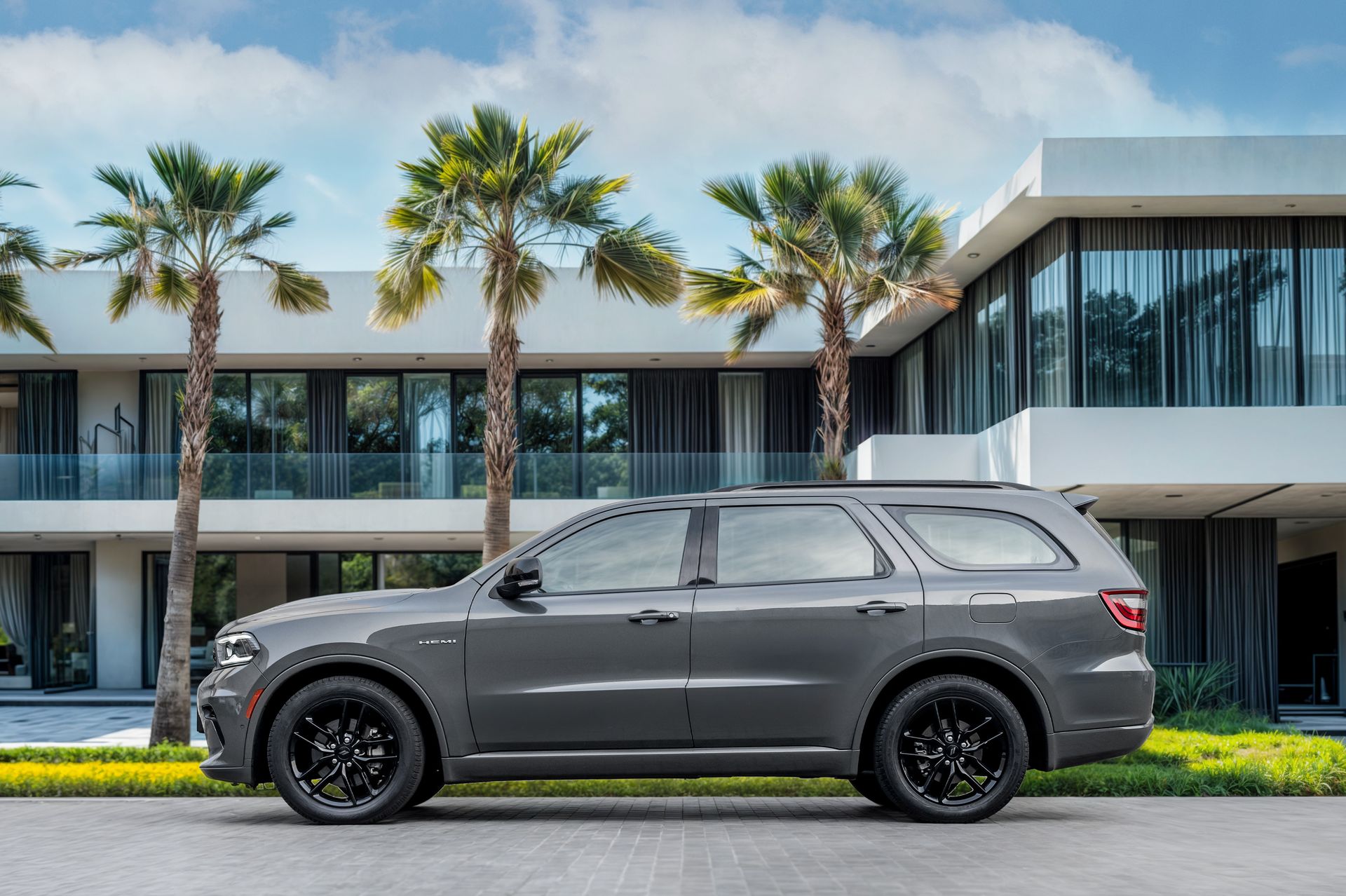 2024 Dodge Durango photo 2