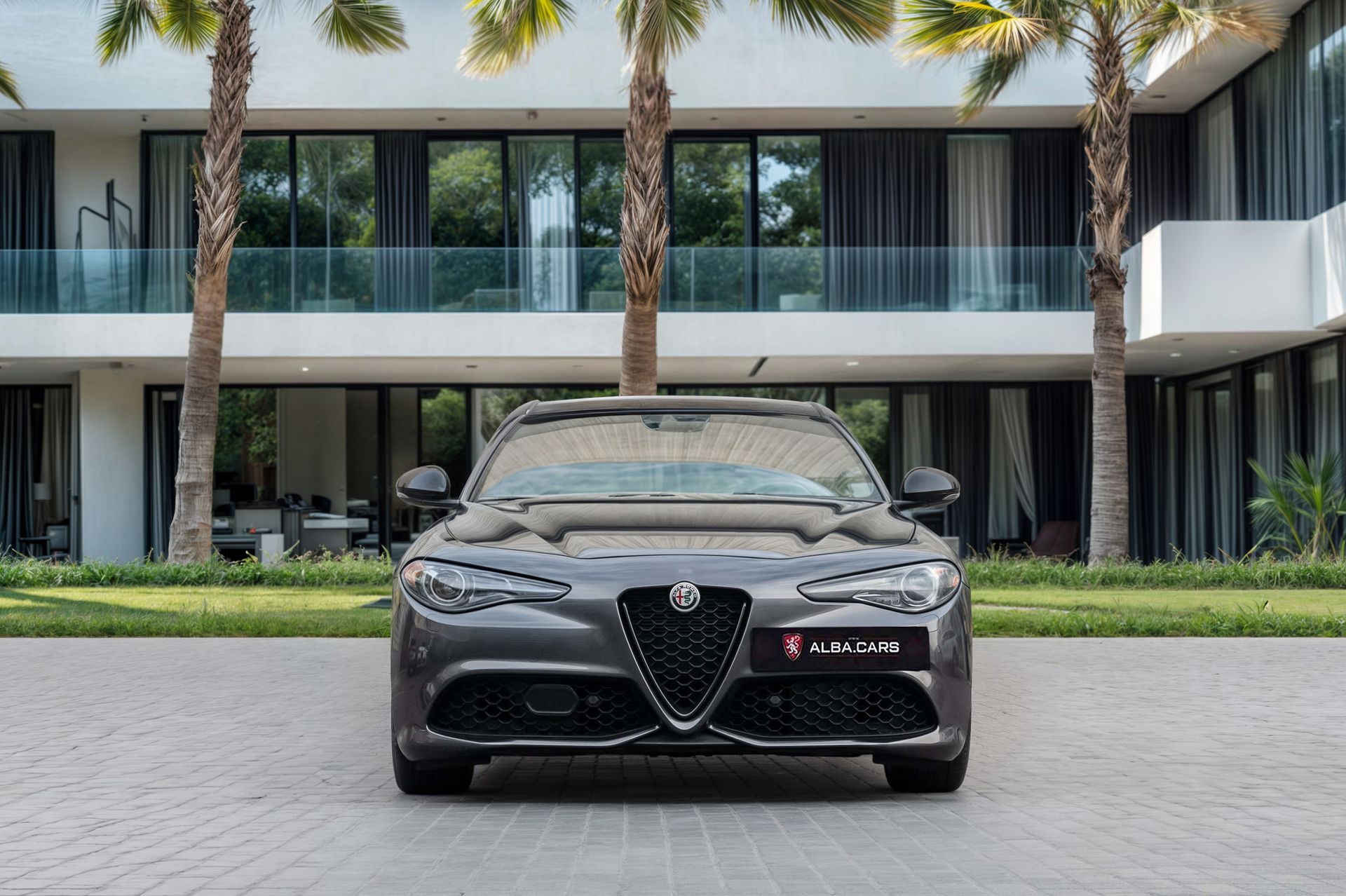 2023 Alfa Romeo Giulia photo 4