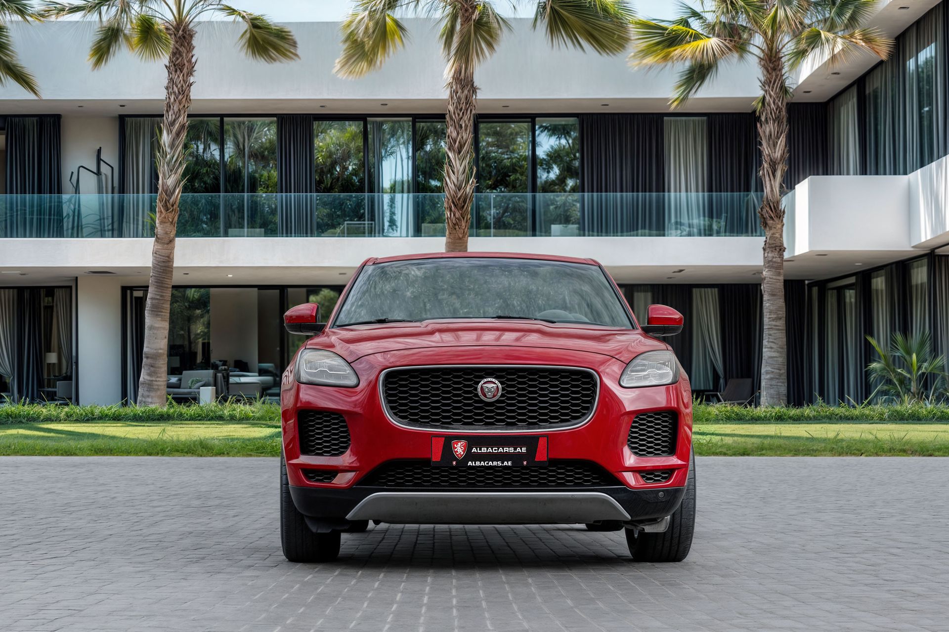 2020 Jaguar E-Pace photo 4