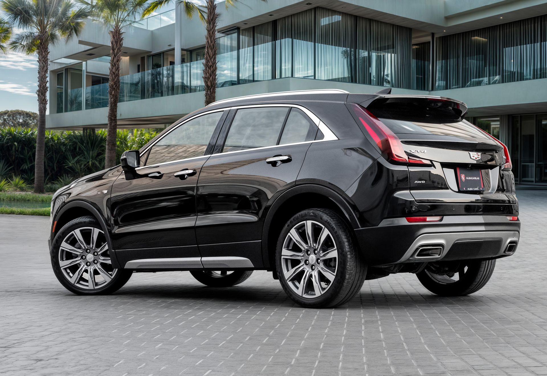 2023 Cadillac XT4 photo 3