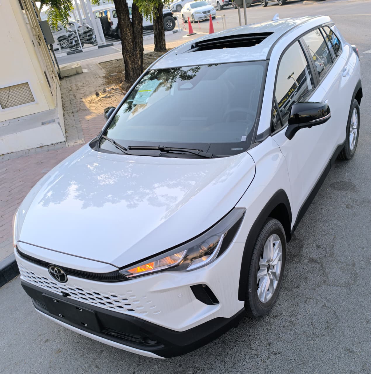 2026 Toyota Corolla Cross photo 3