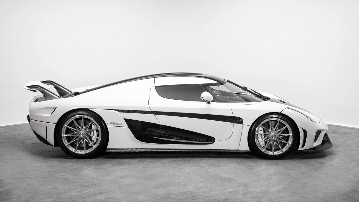 2022 Koenigsegg Regera photo 4