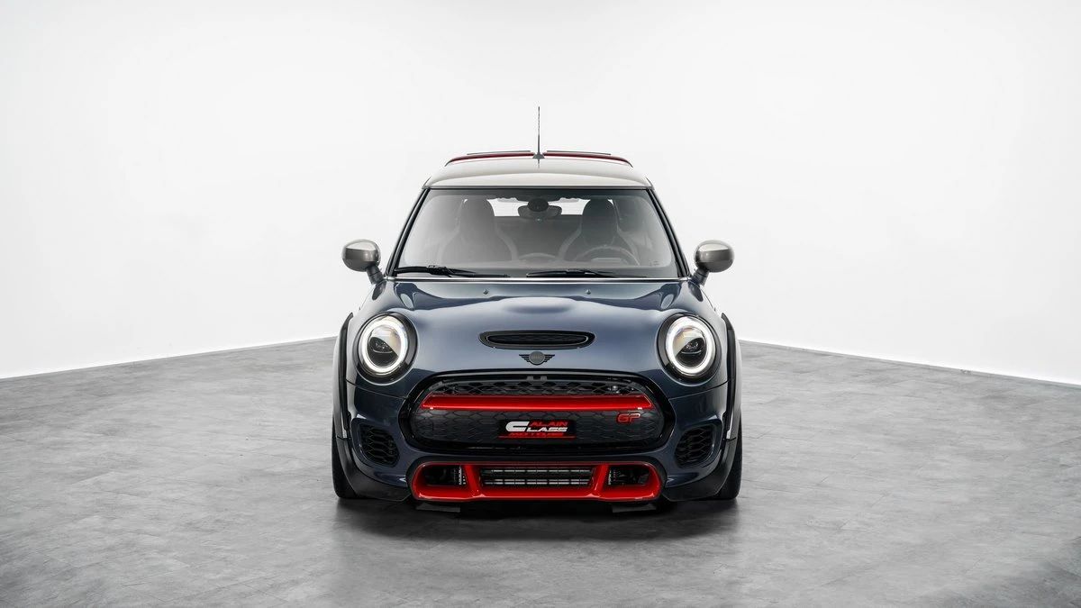 2021 MINI Cooper photo 2
