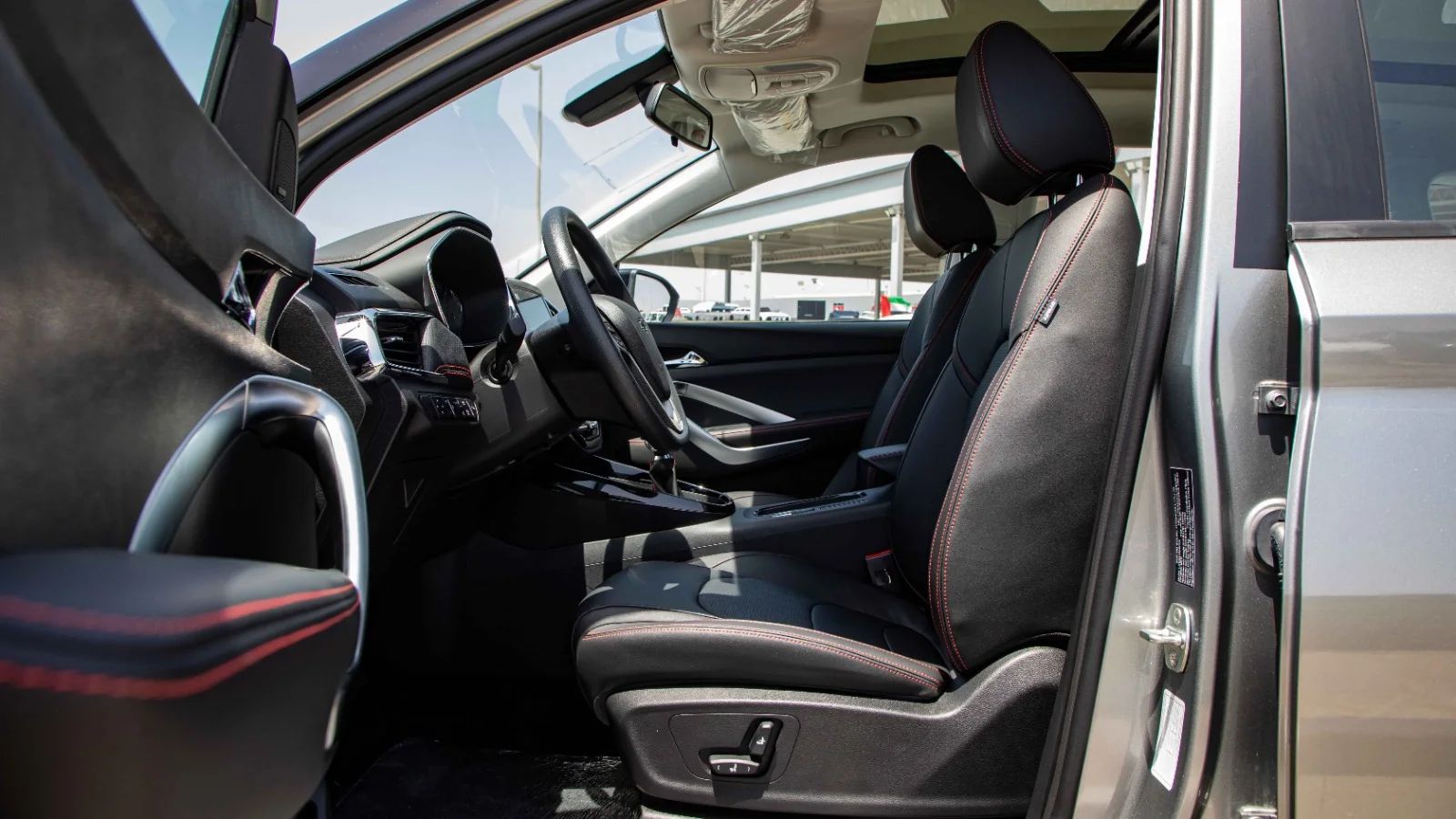 2025 Chevrolet Captiva photo 3