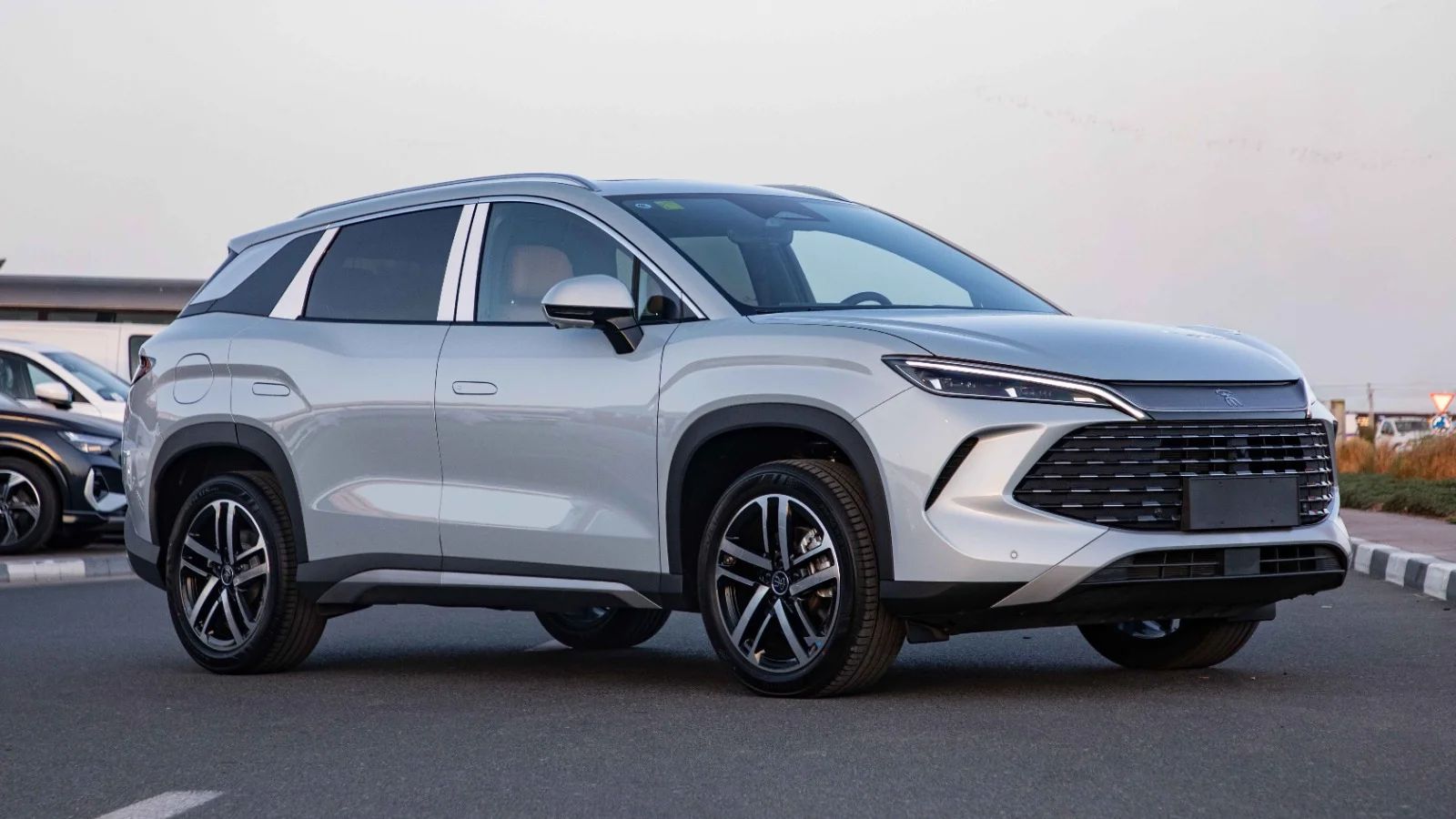 2025 BYD Song Plus photo 2