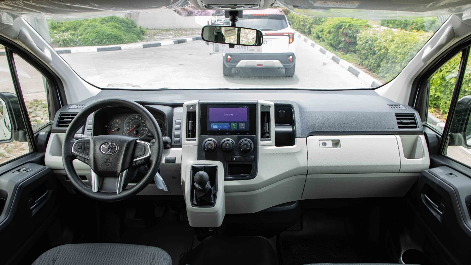 2026 Toyota Hiace photo 3
