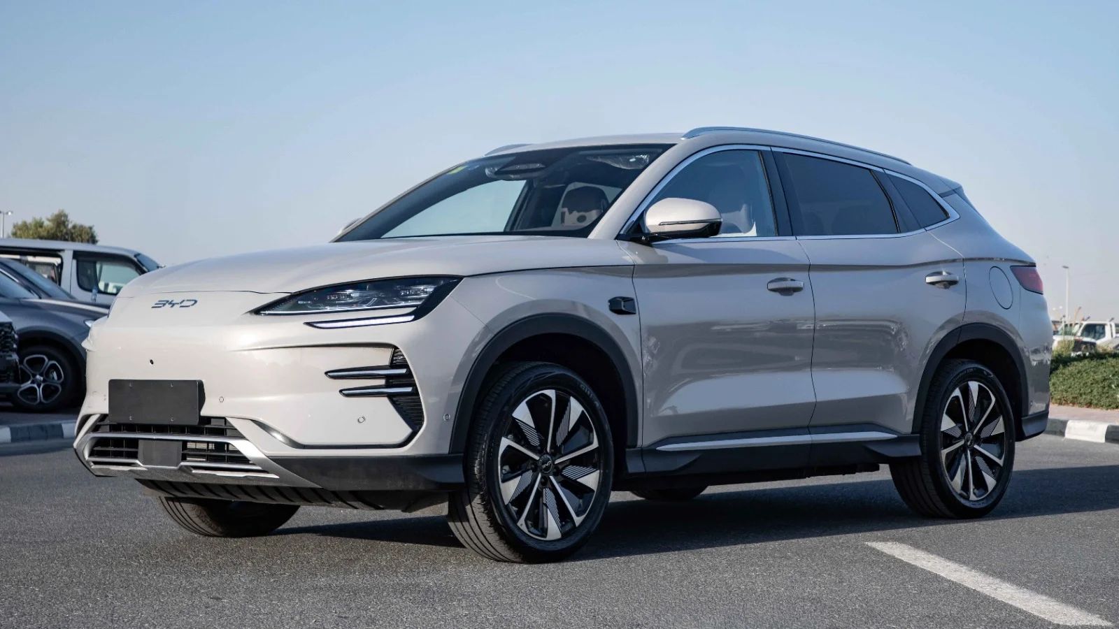 2025 BYD Song Plus photo 2
