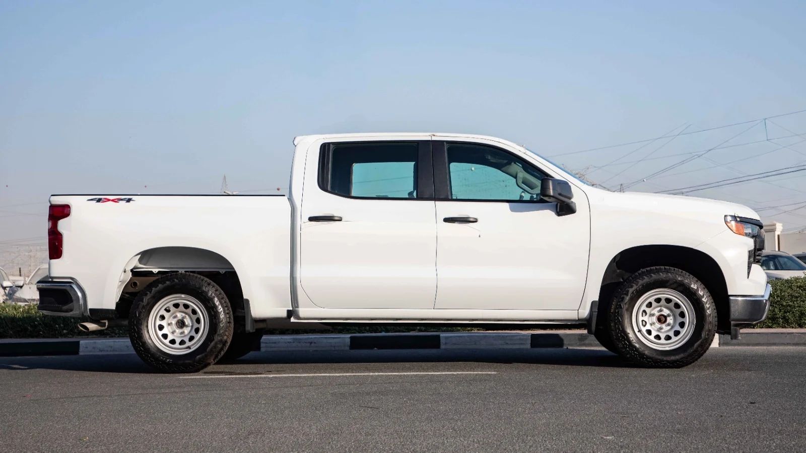 2025 Chevrolet Silverado photo 3