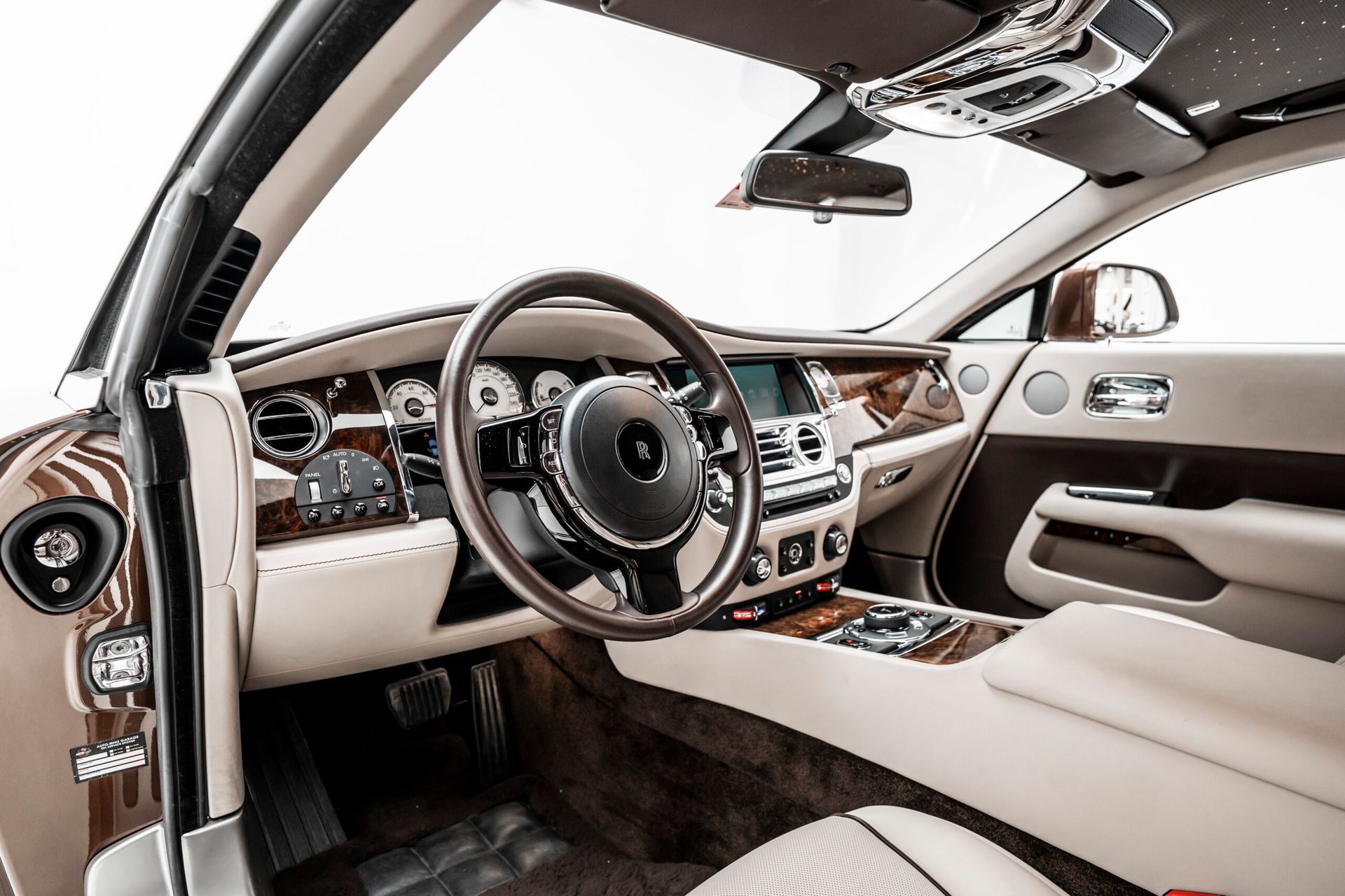 2016 Rolls-Royce Wraith photo 3
