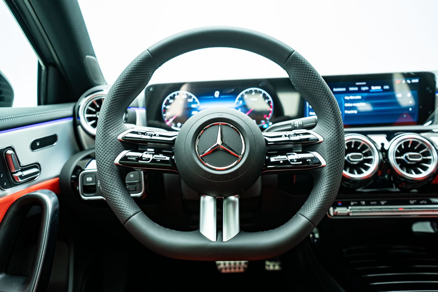 2025 Mercedes-Benz A-Class photo 4