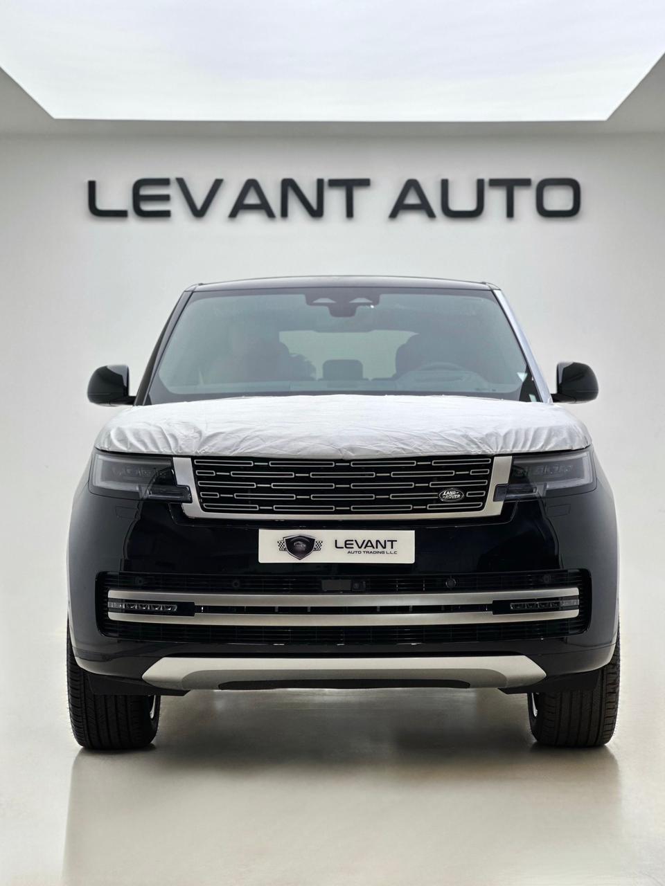 2025 Land Rover Range Rover Vogue