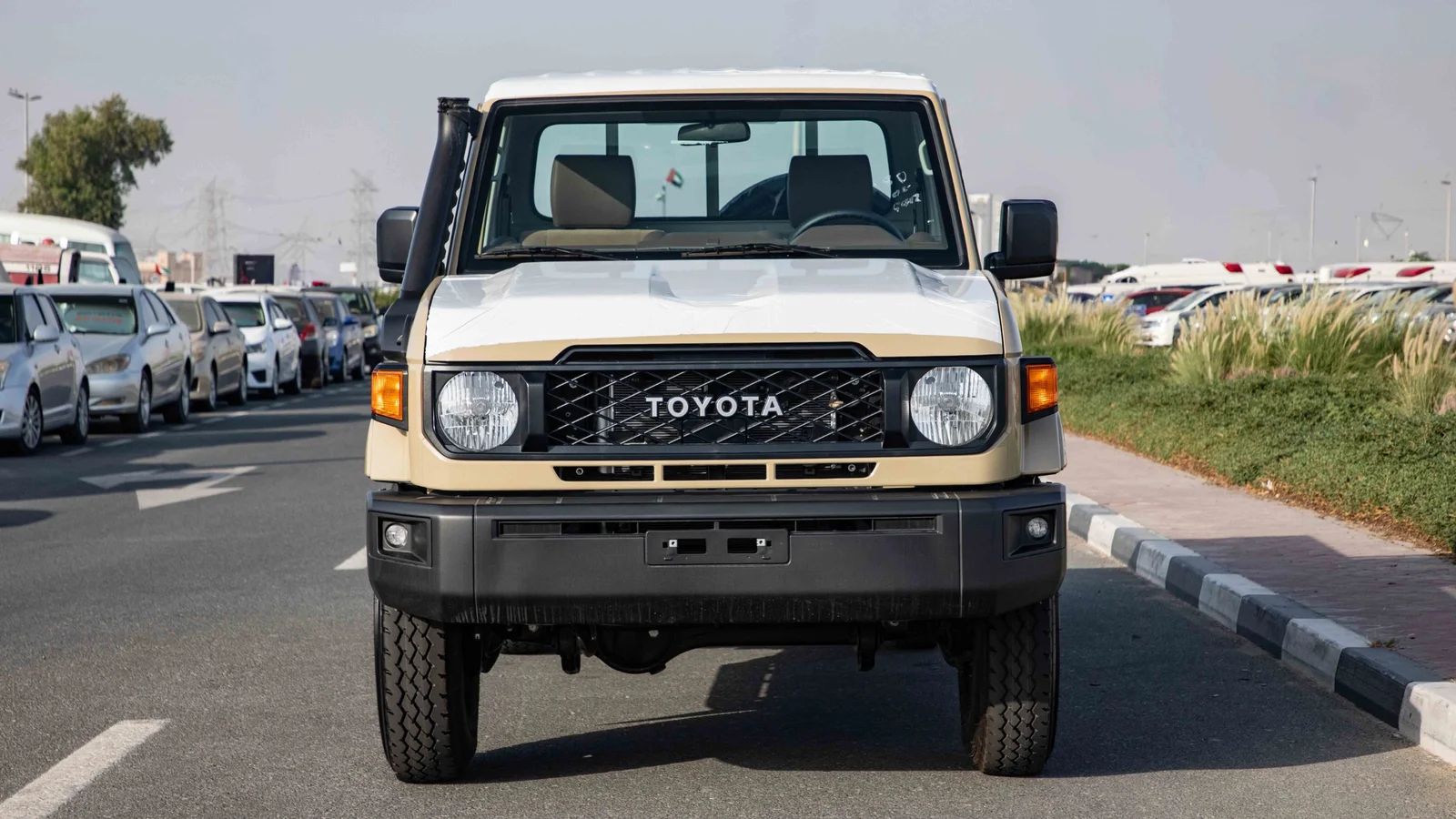 2026 Toyota Land Cruiser photo 2