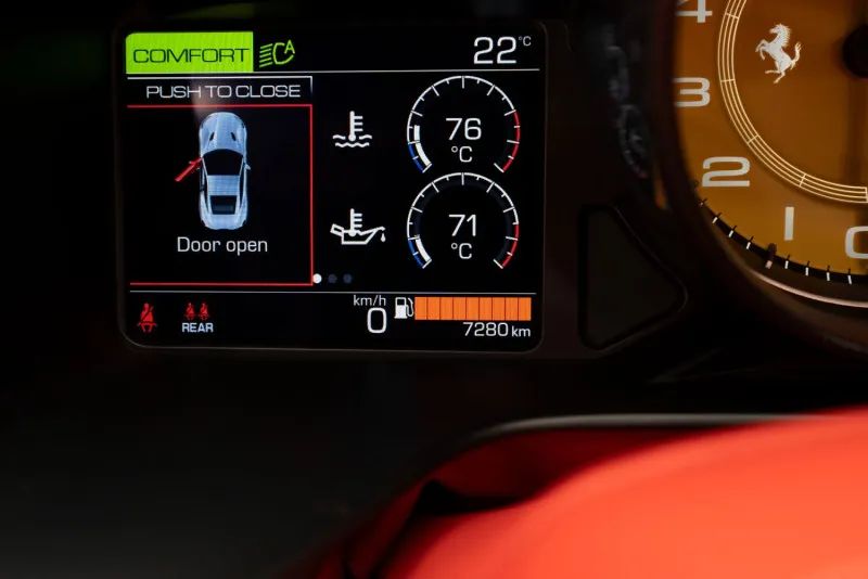 2022 Ferrari Portofino photo 5