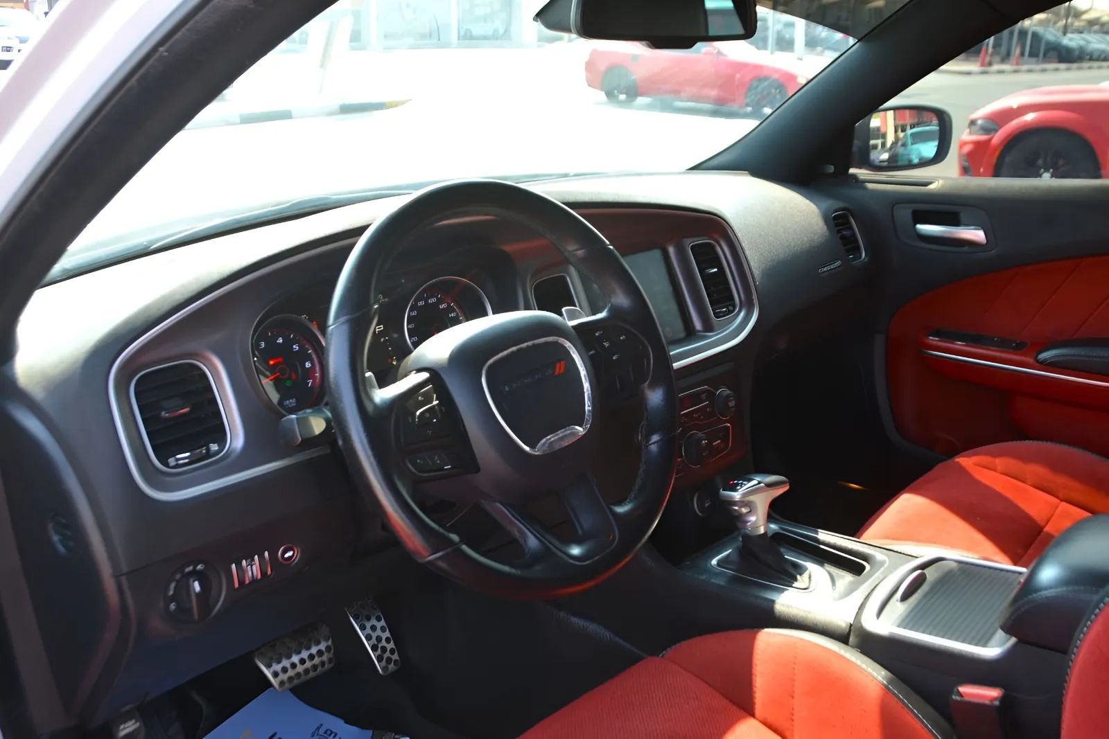 2020 Dodge Charger photo 3