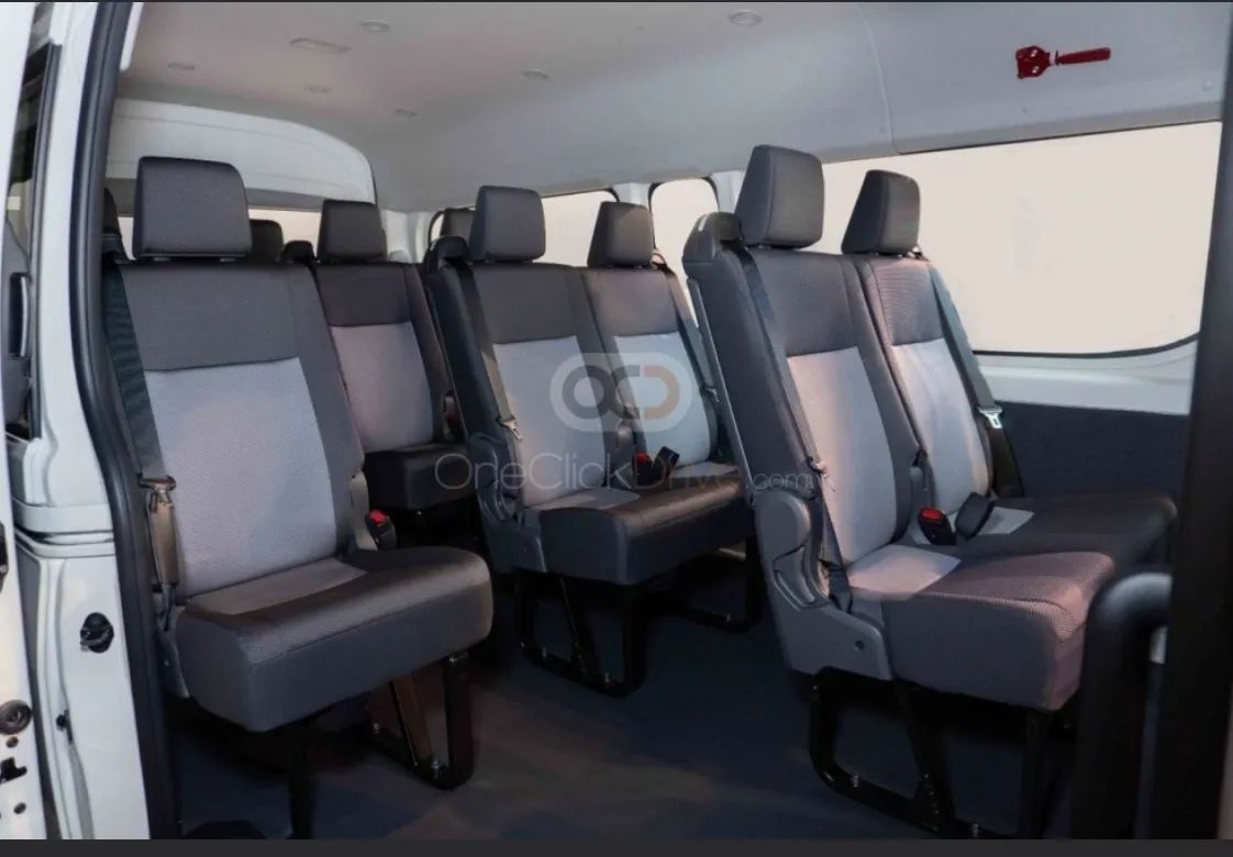 2026 Toyota Hiace photo 4