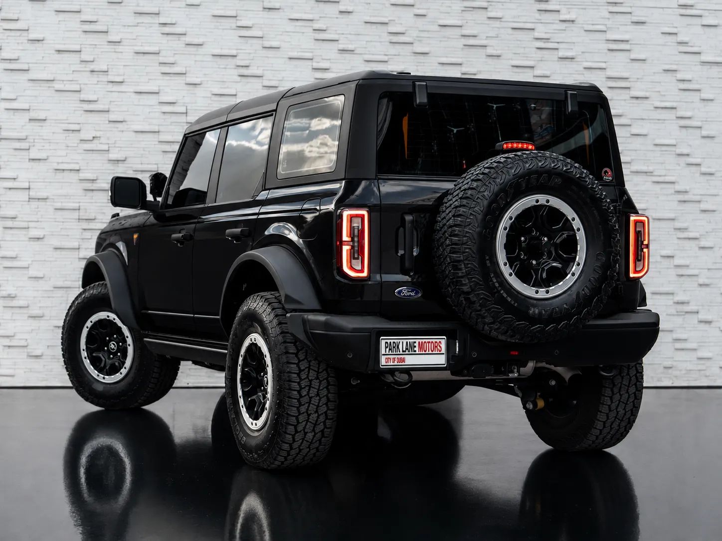 2022 Ford Bronco photo 5