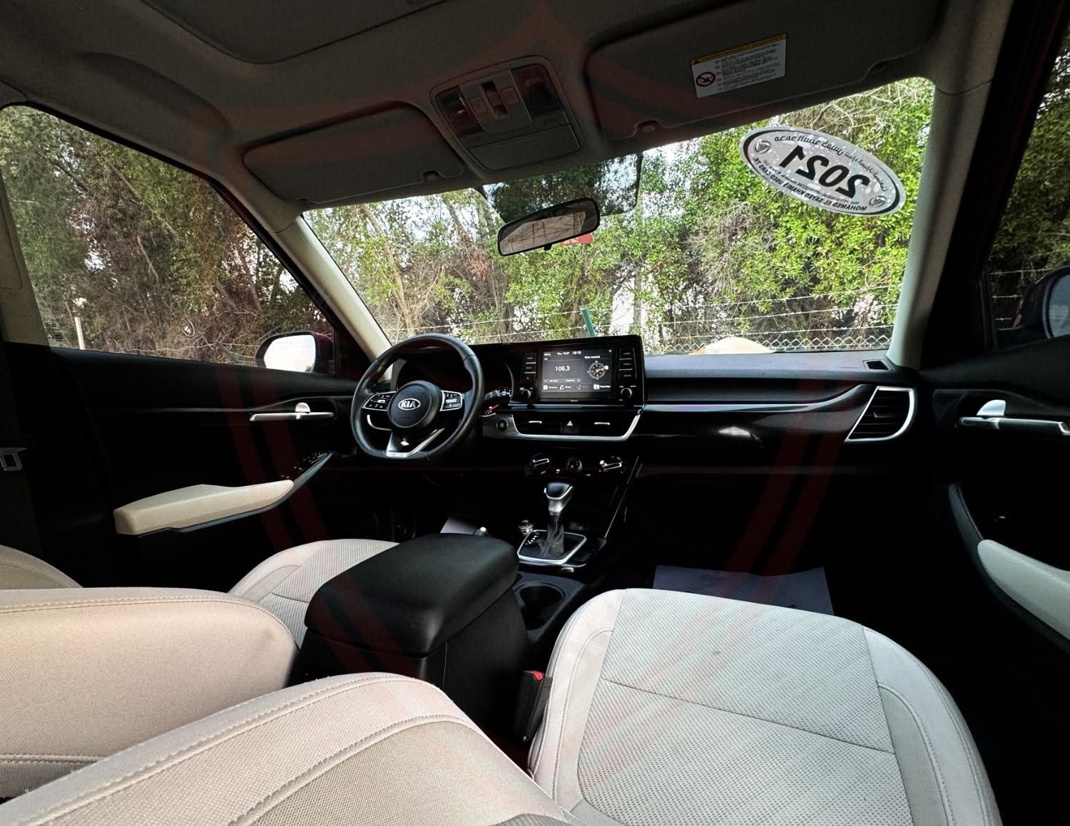 2021 Kia Seltos photo 3