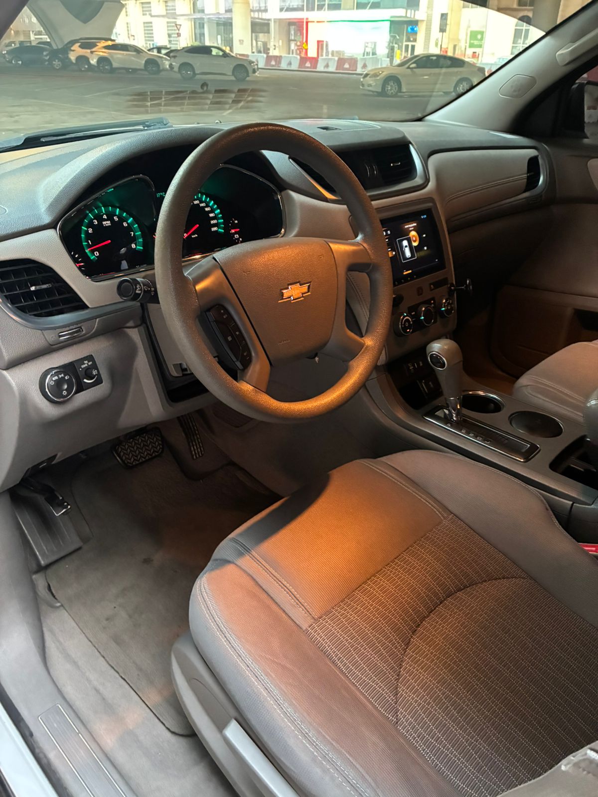 2017 Chevrolet Traverse photo 4