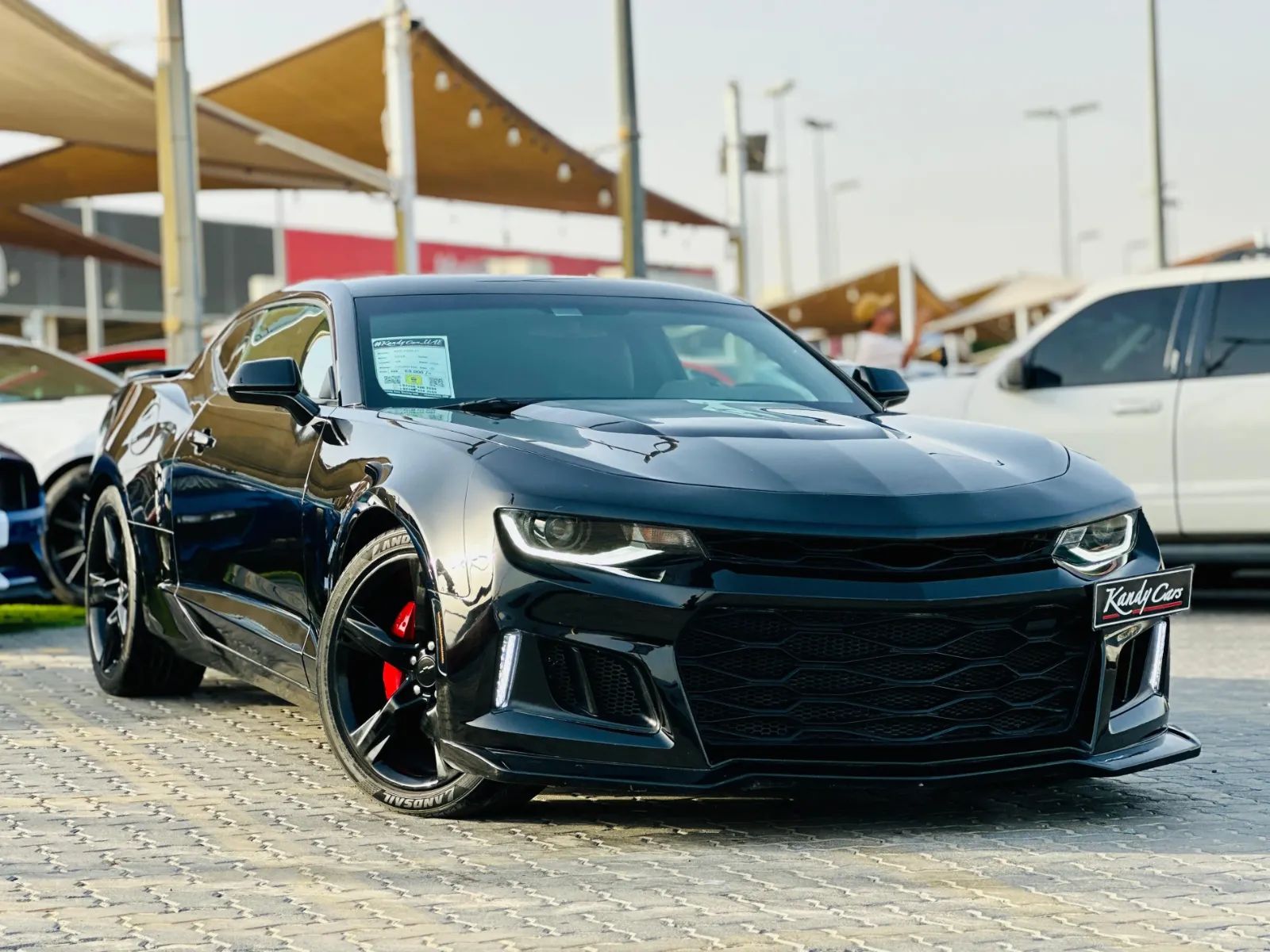 2018 Chevrolet Camaro photo 2