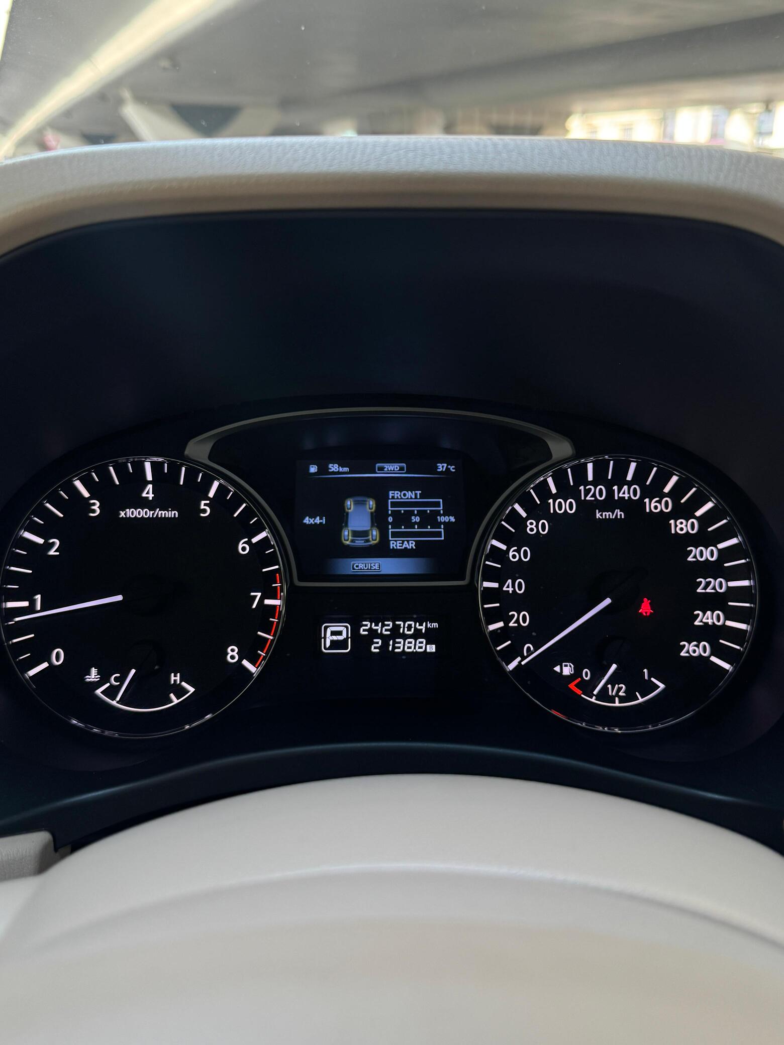2014 Nissan Pathfinder photo 3