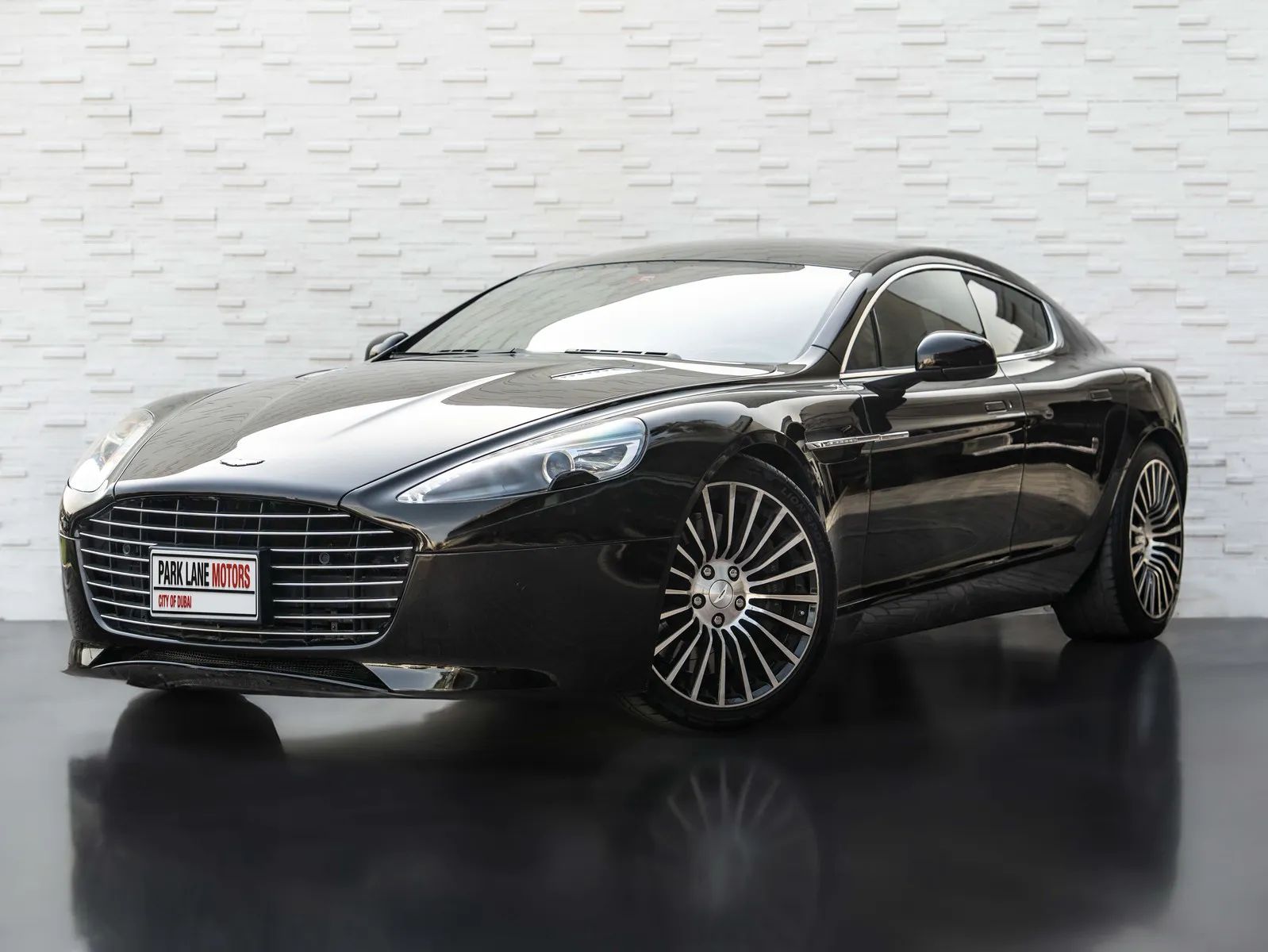 2017 Aston Martin Rapide
