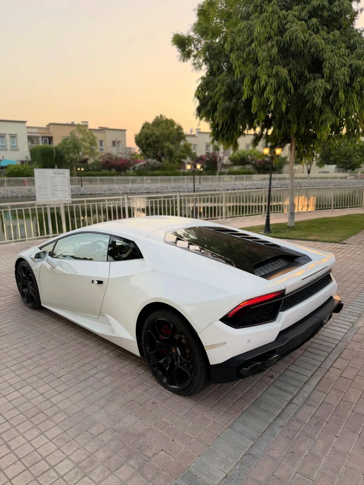 2018 Lamborghini Huracan photo 5