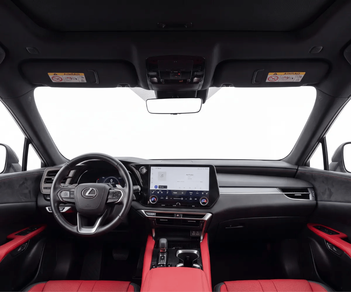 2025 Lexus RX photo 3
