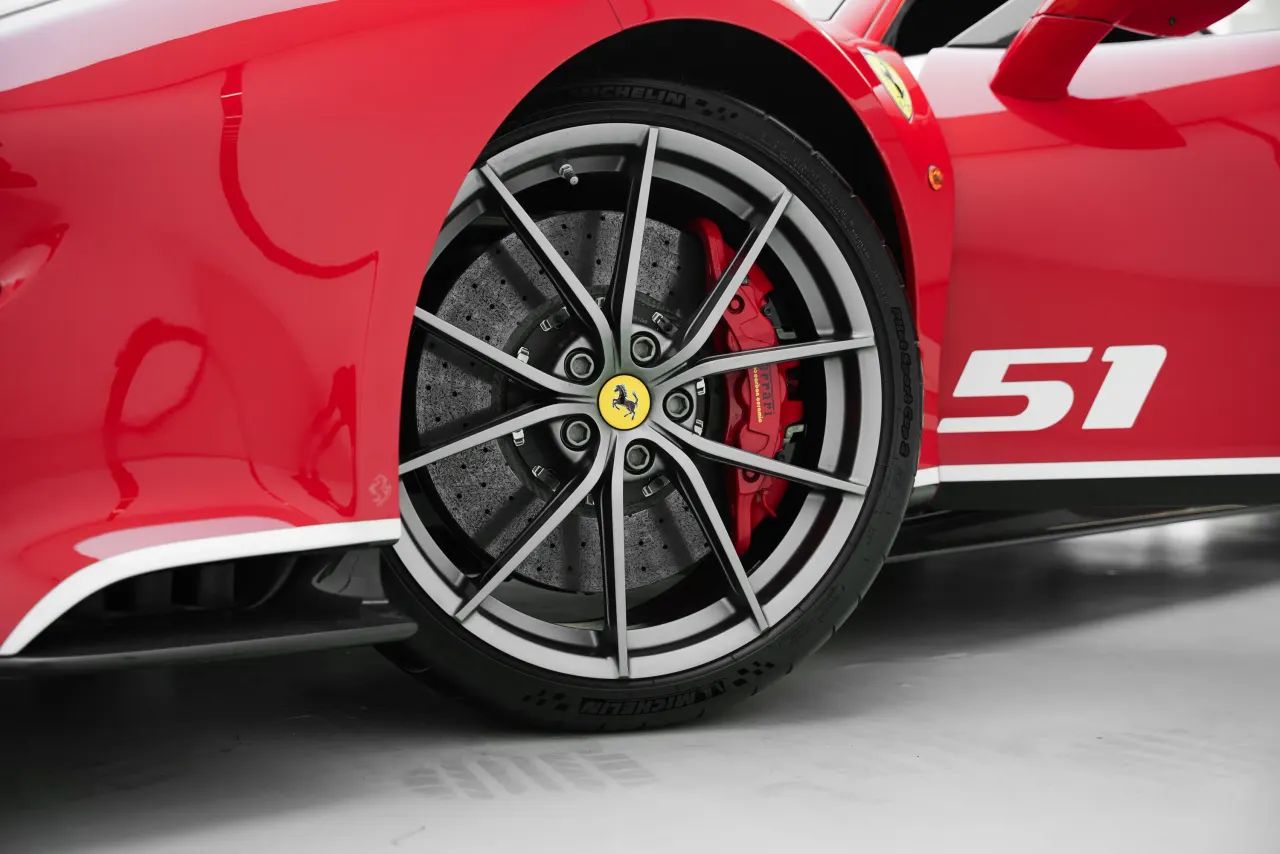 2019 Ferrari 488 Pista   photo 4