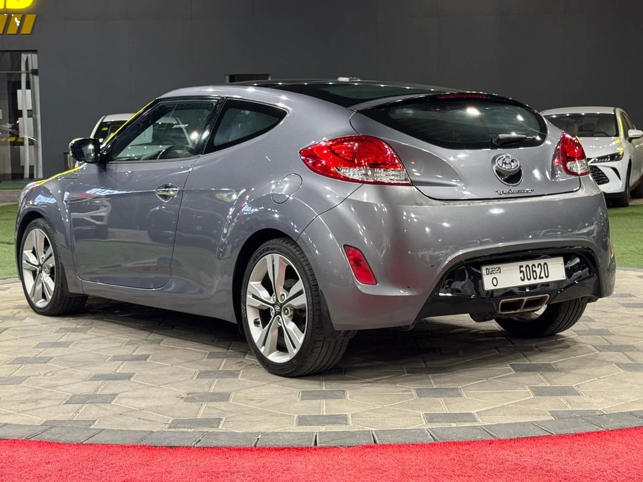 2017 Hyundai Veloster photo 5