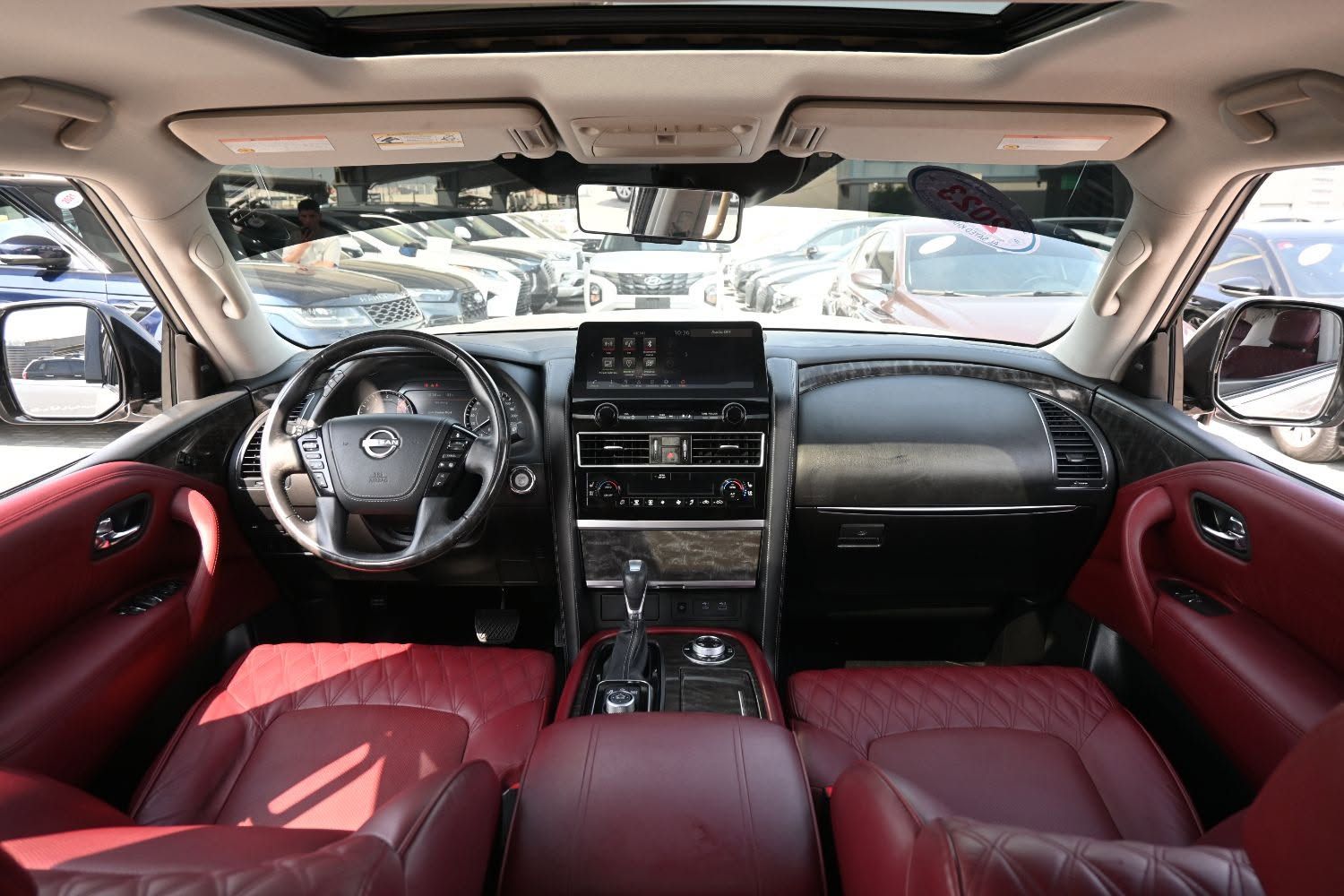 2023 Nissan Patrol photo 3