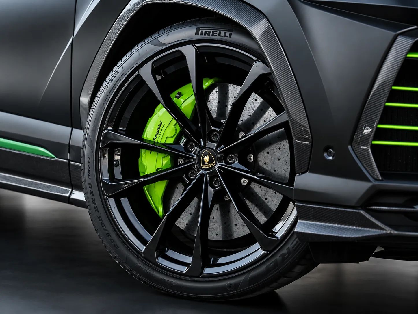 2021 Lamborghini Urus photo 5