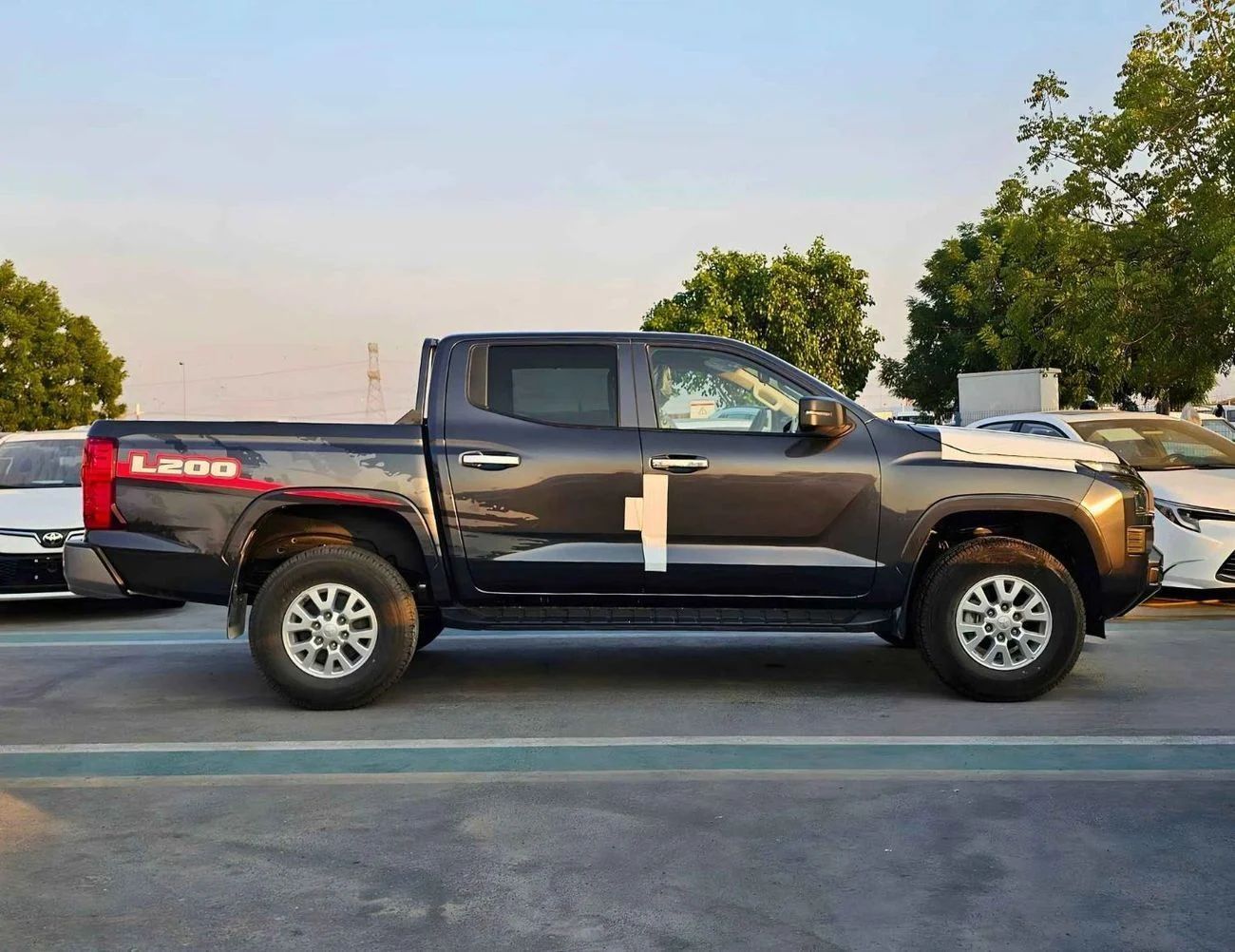 2025 Mitsubishi L200 photo 5